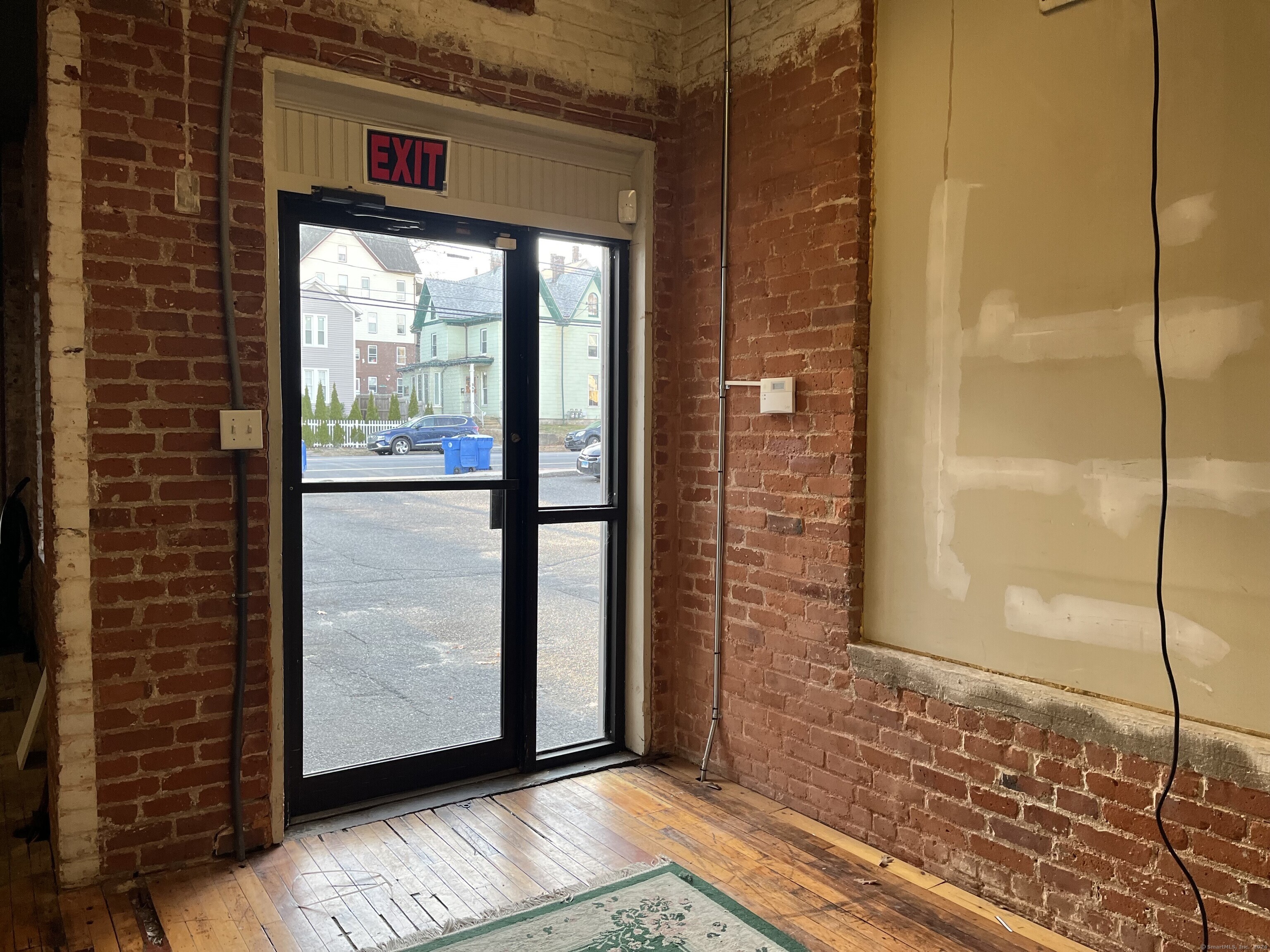 549 Howe A & B Avenue Property Photo 15