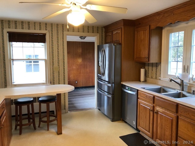 76 Deming Street Property Photo 4
