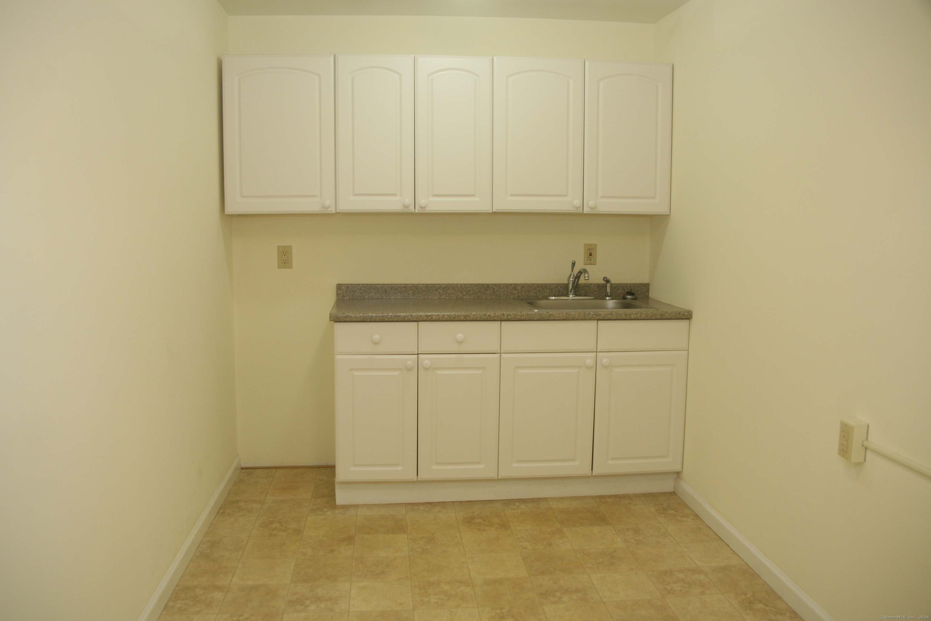 922 Stafford F Road Property Photo 14