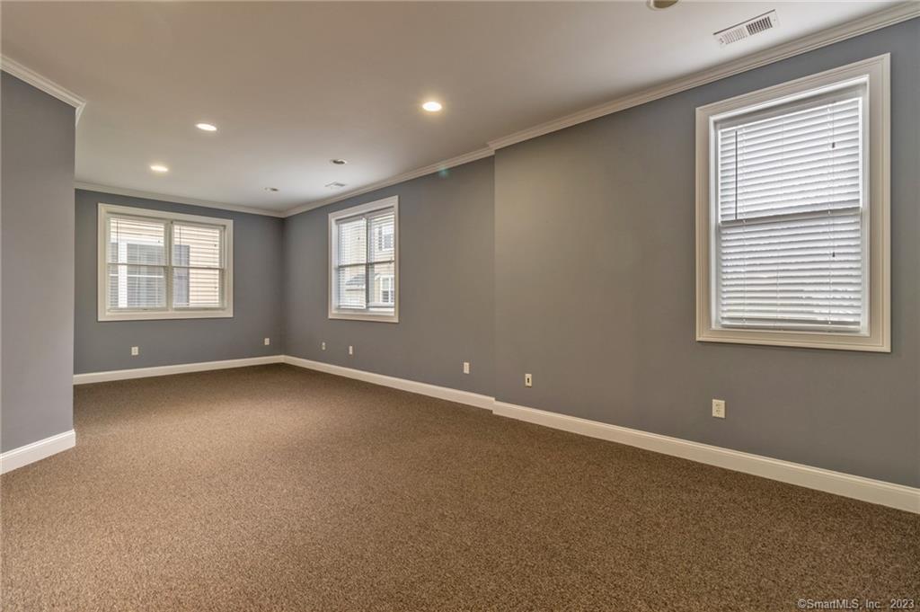 447 Naubuc B Street Property Photo 13
