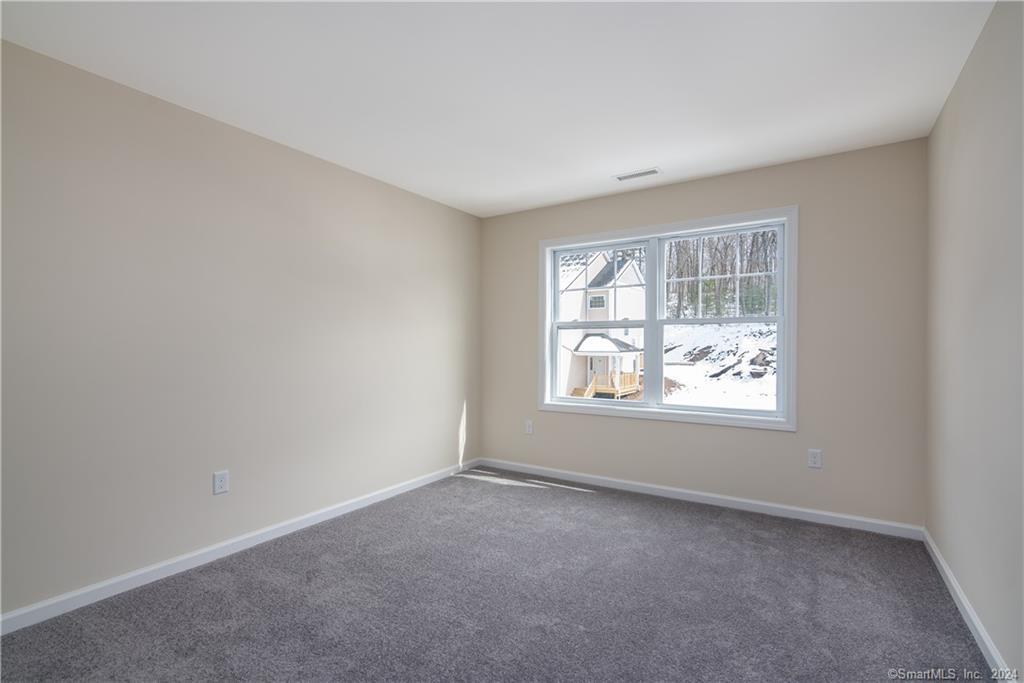64 Belvedere (broadmoor) Drive Property Photo 18
