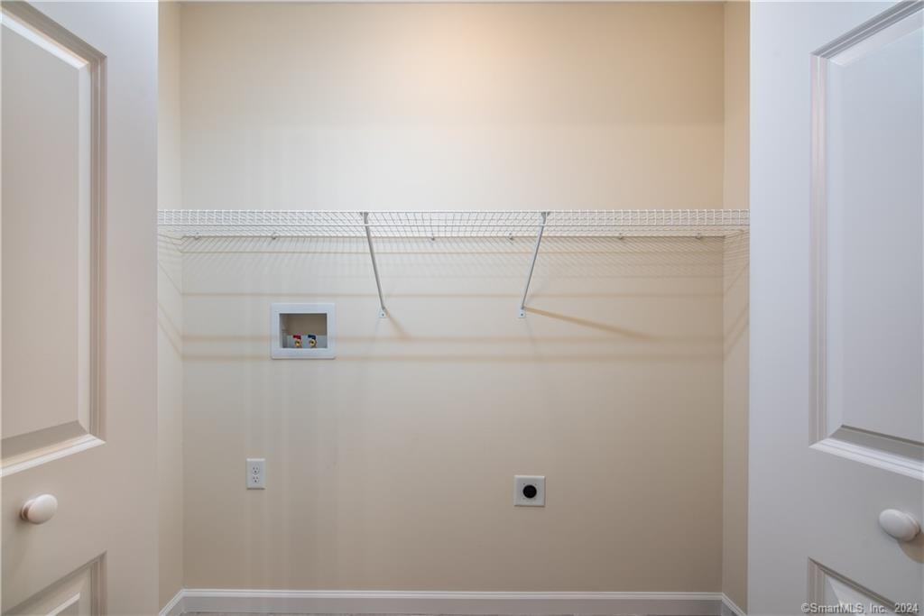 64 Belvedere (broadmoor) Drive Property Photo 20