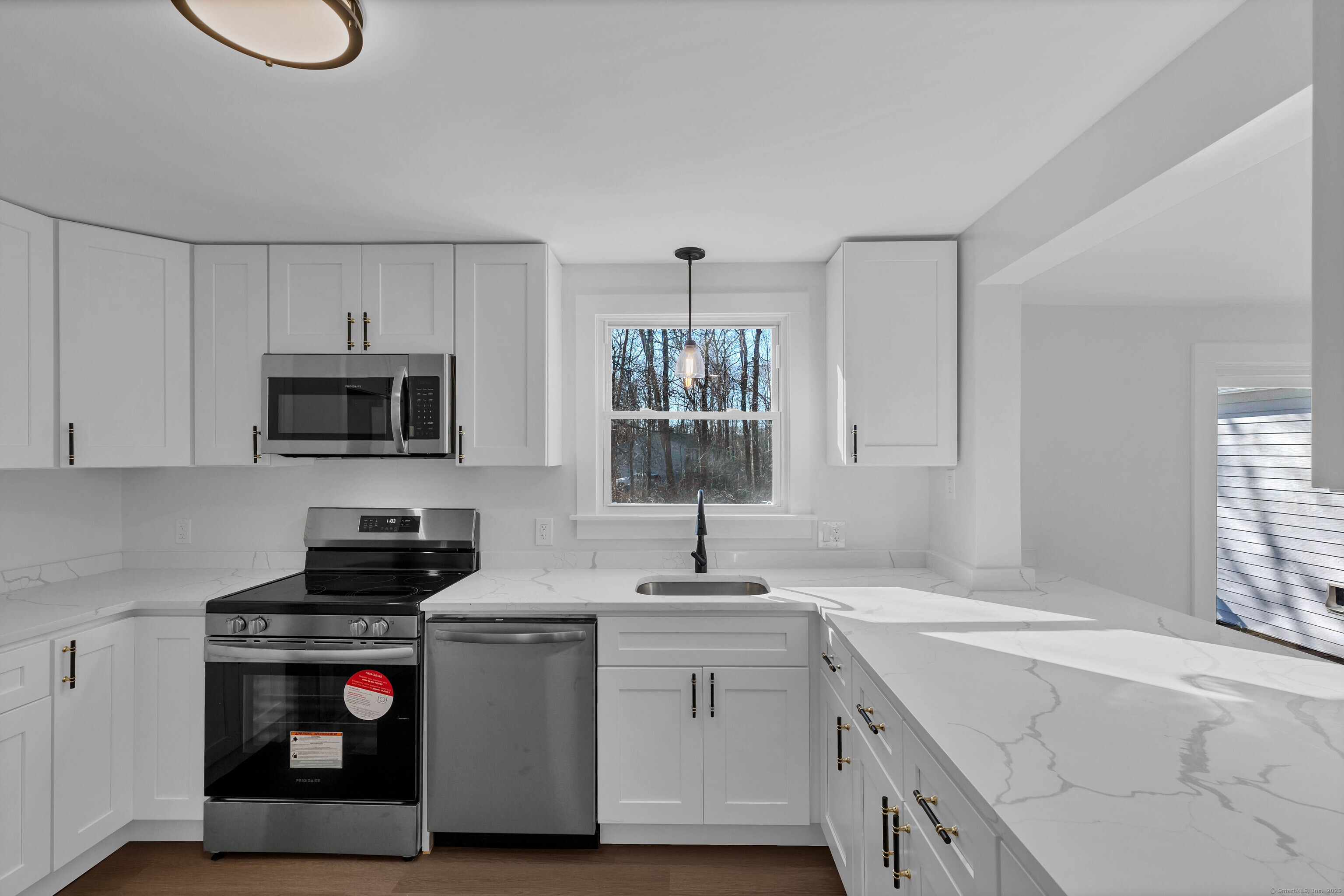 498 Route 87 Property Photo 9