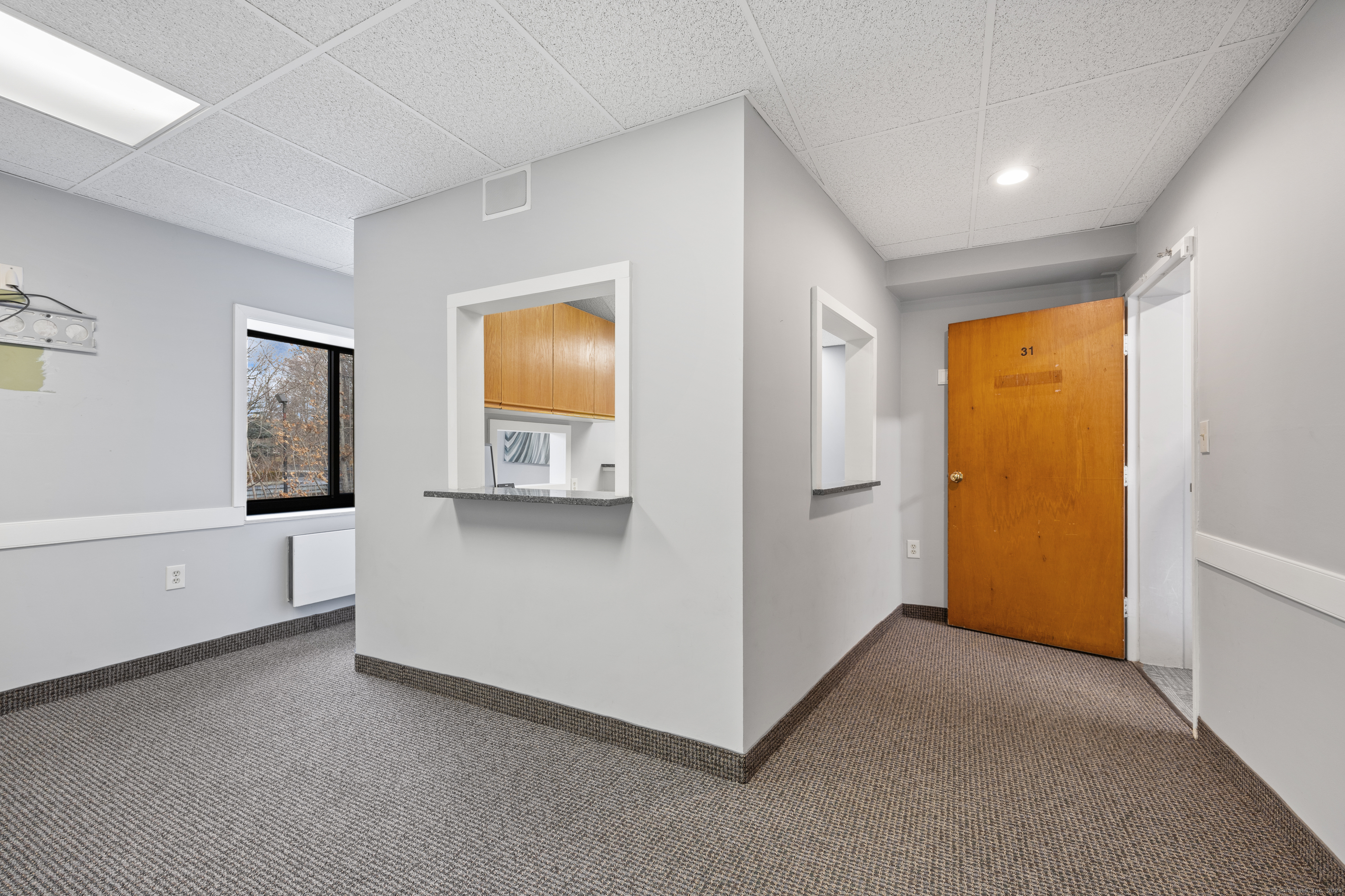 350 Main South 1 Street Property Photo 6