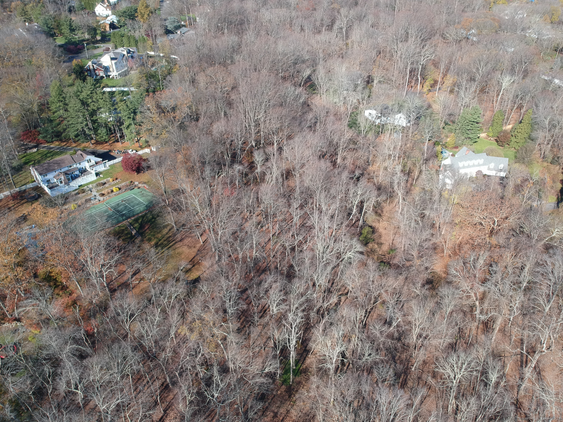 6 Fox Run Lane Property Photo 3