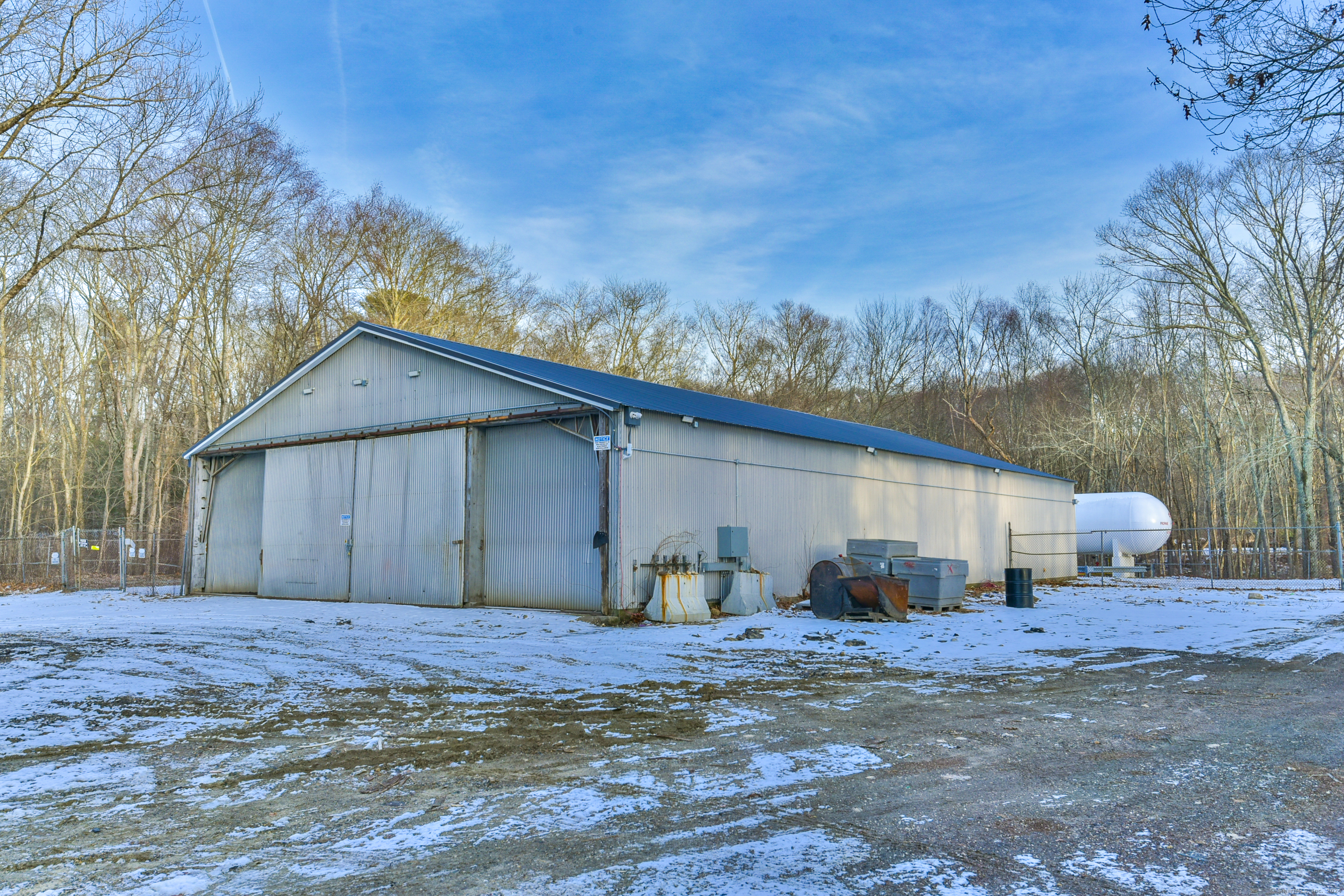459 Thompson Road Property Photo 2