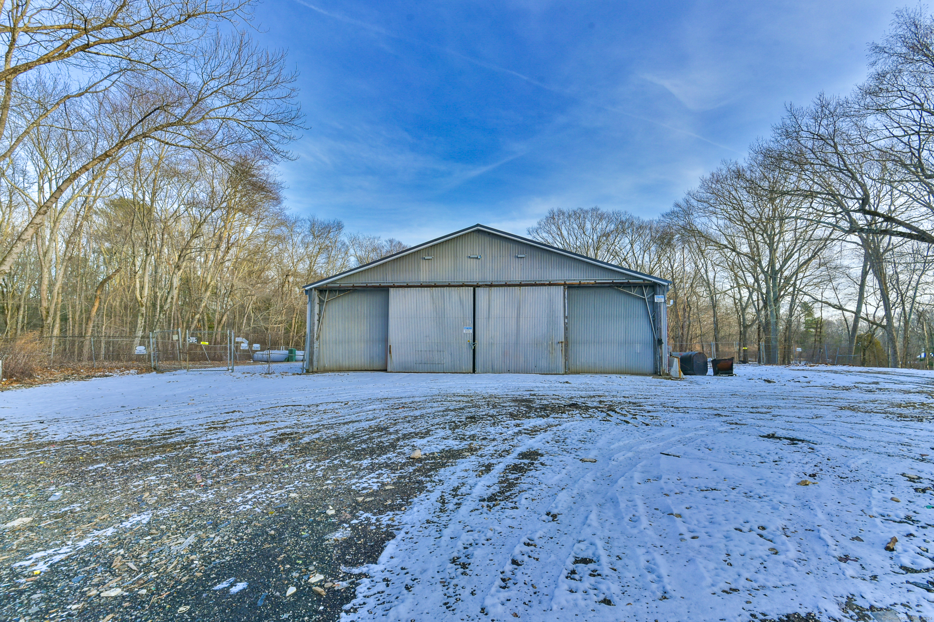 459 Thompson Road Property Photo 4