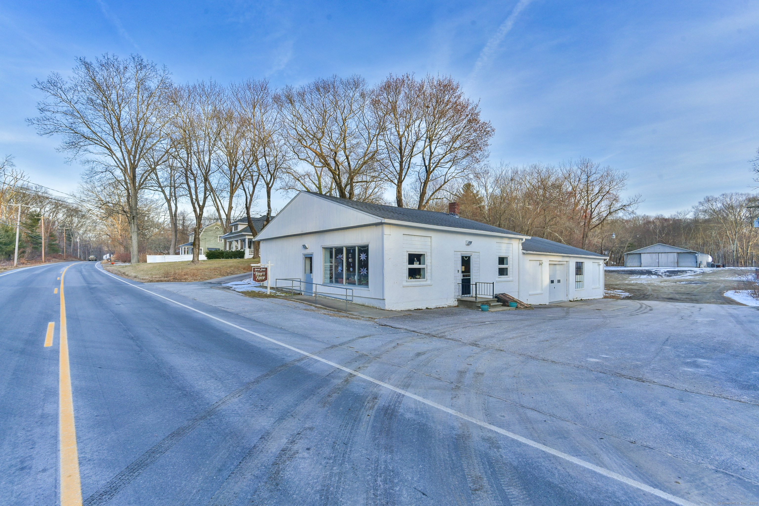 459 - A Thompson Road Property Photo 1