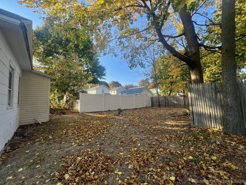 6 Warren Drive Property Photo 6