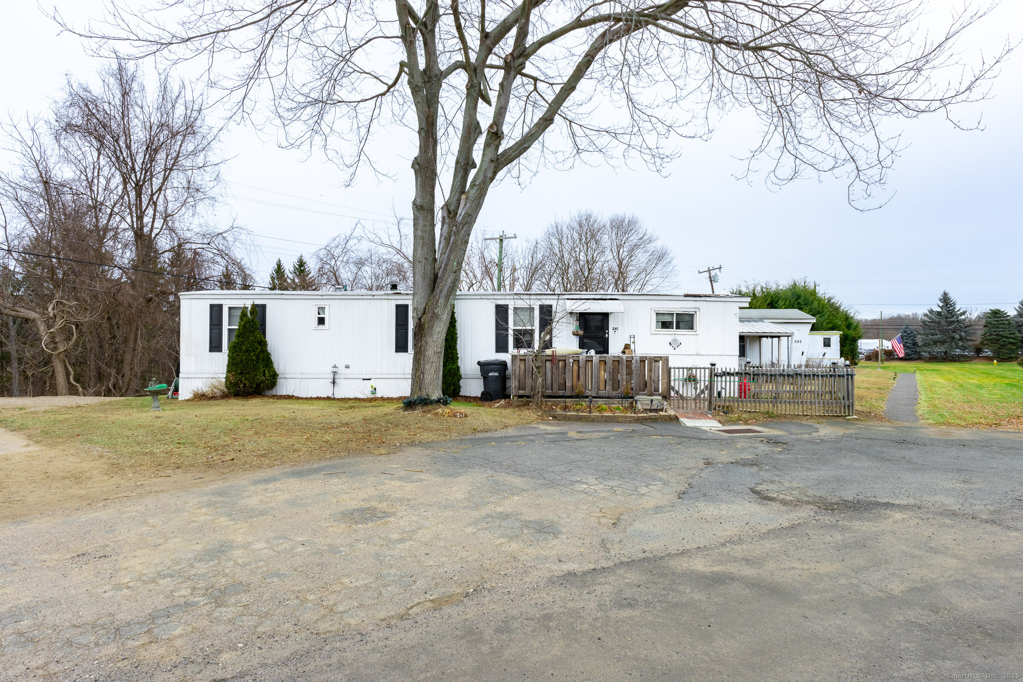 241 Fairway Drive Property Photo 2