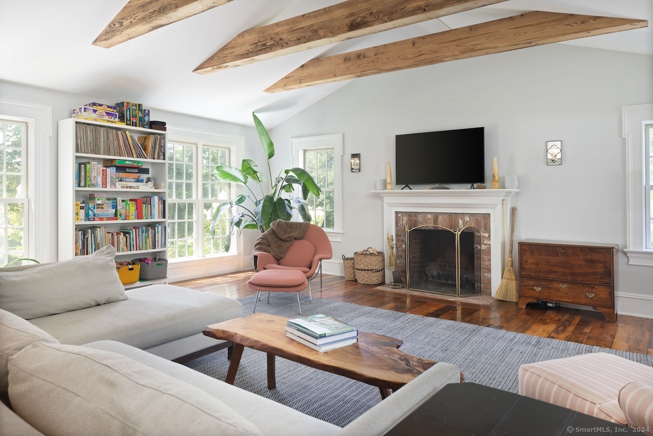 245 & 251 Belgo Road Property Photo 8