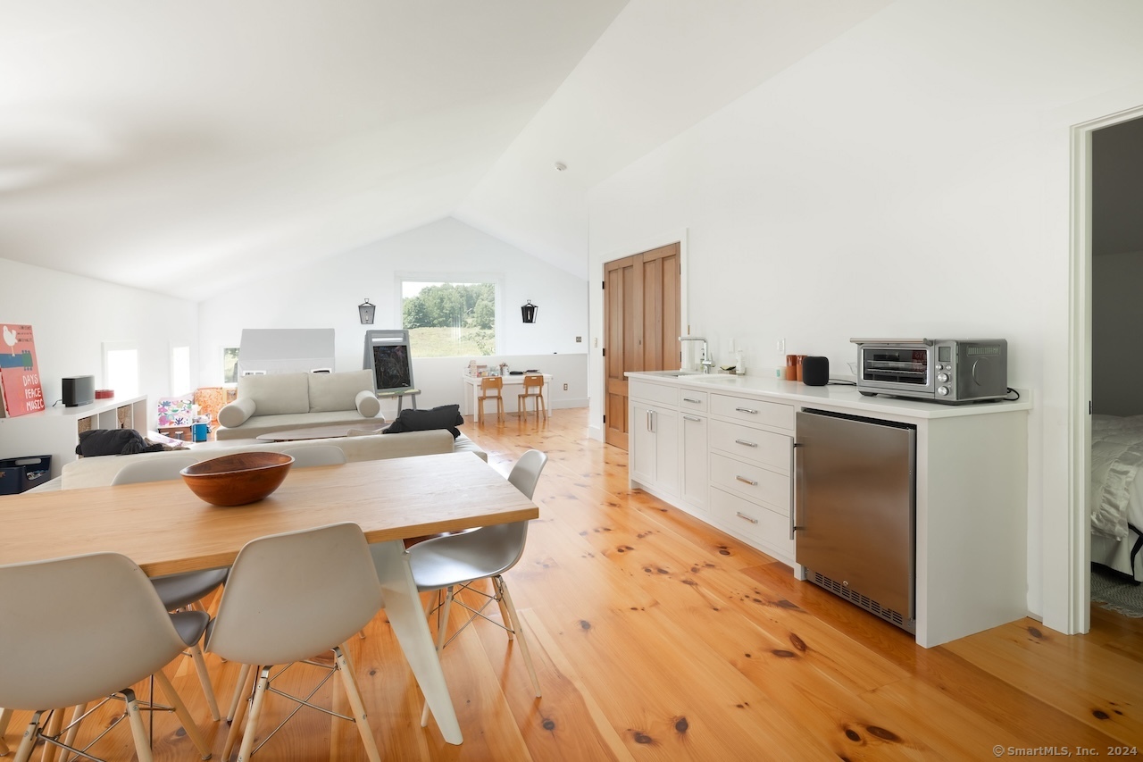 245 & 251 Belgo Road Property Photo 31