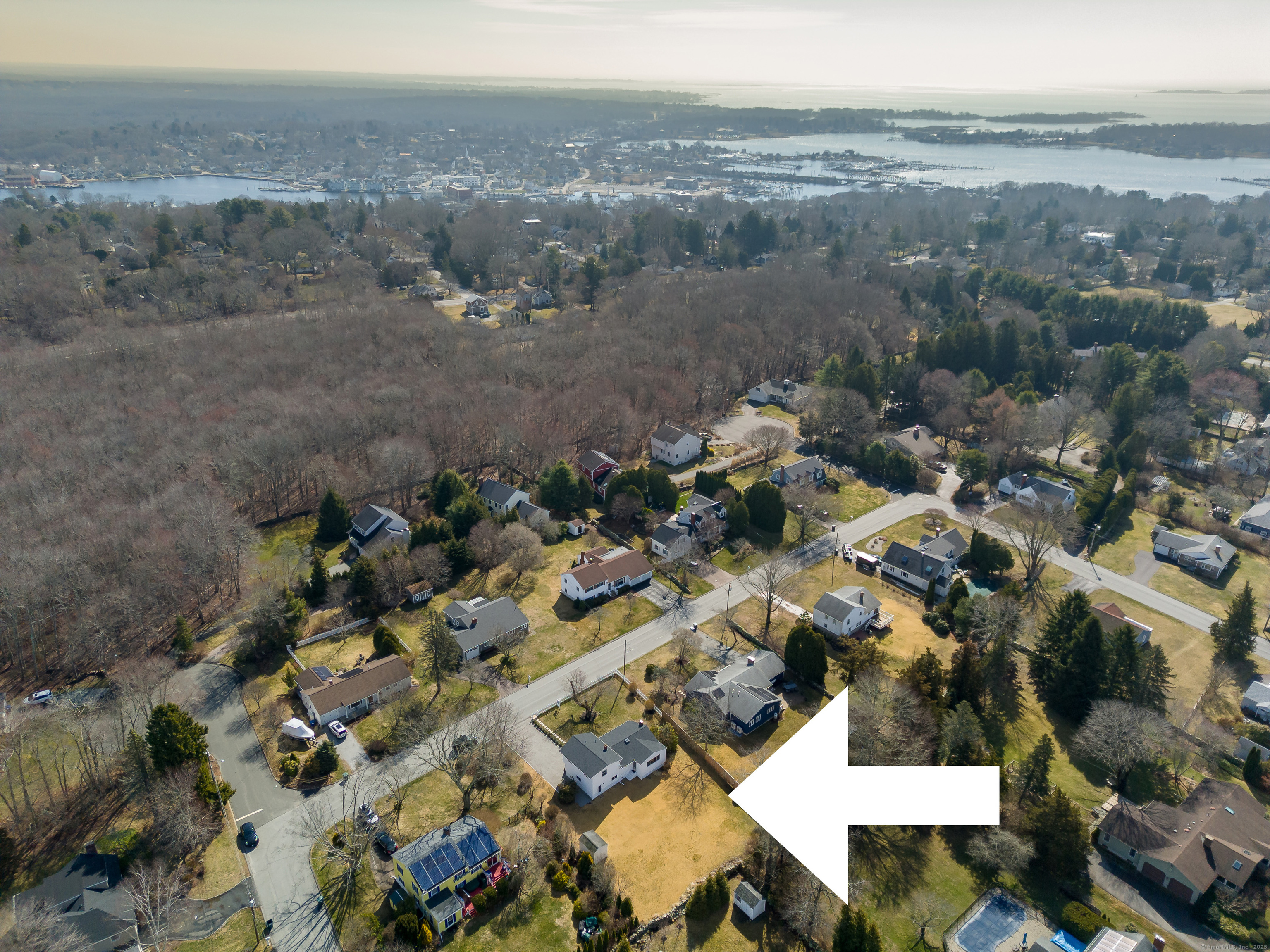 7 Benjamin Road Property Photo 2