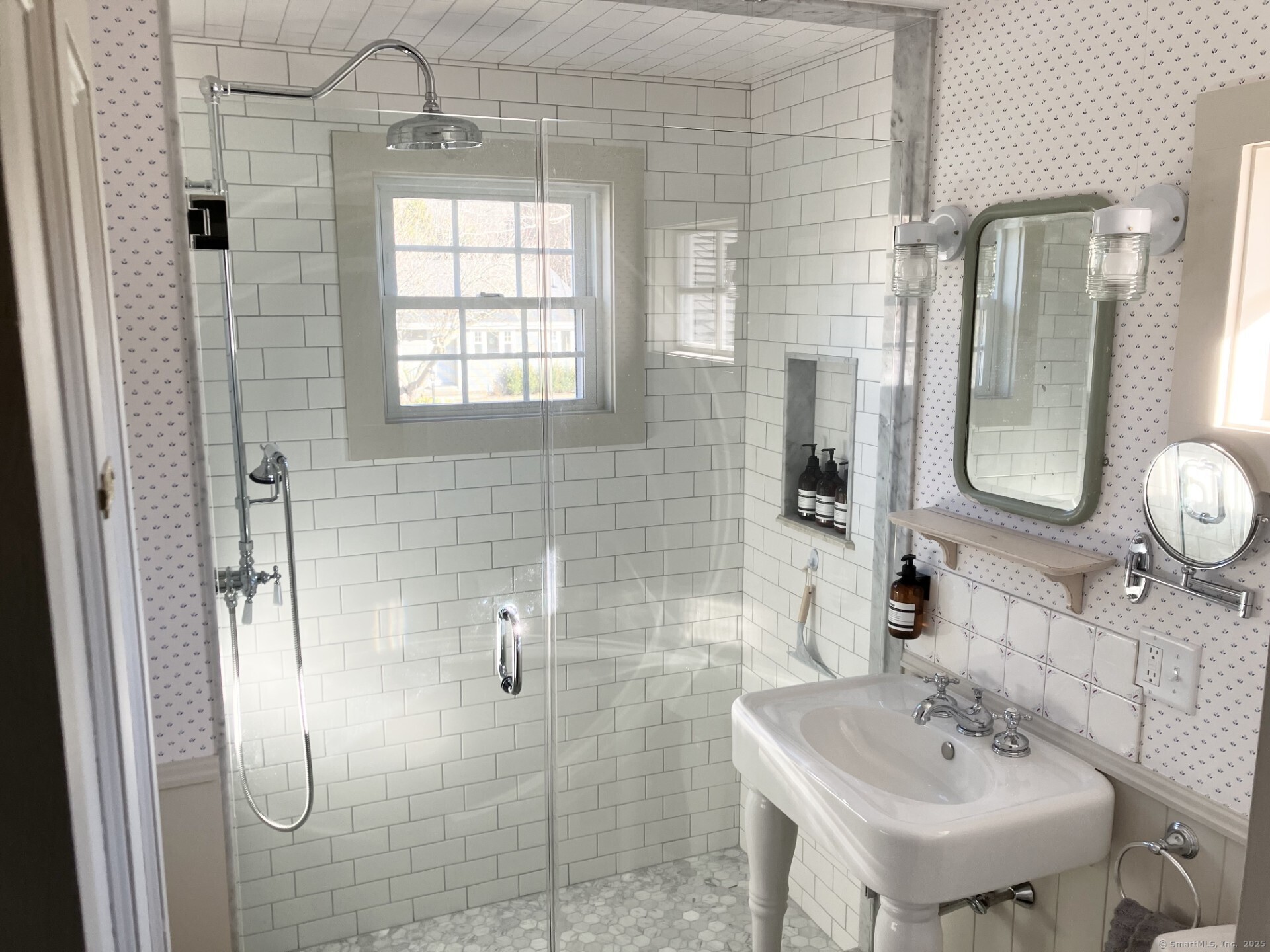 7 Benjamin Road Property Photo 20
