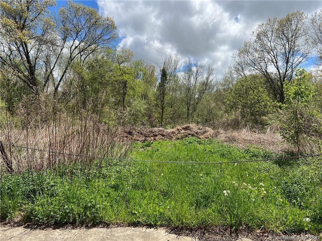 Westover Drive Property Photo 3