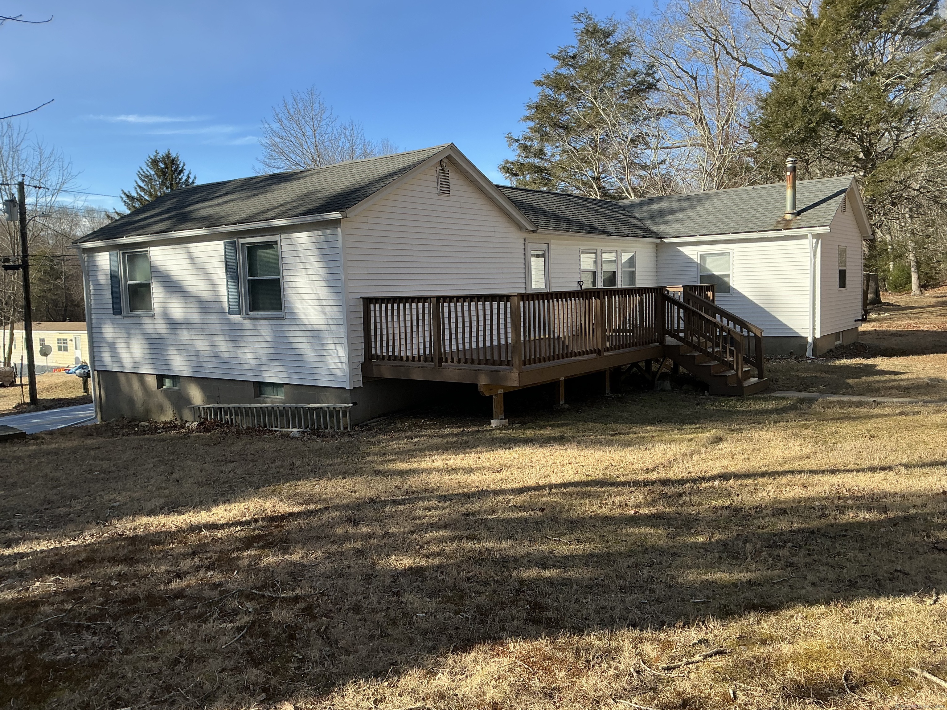 64 Simpson Lane Property Photo 3