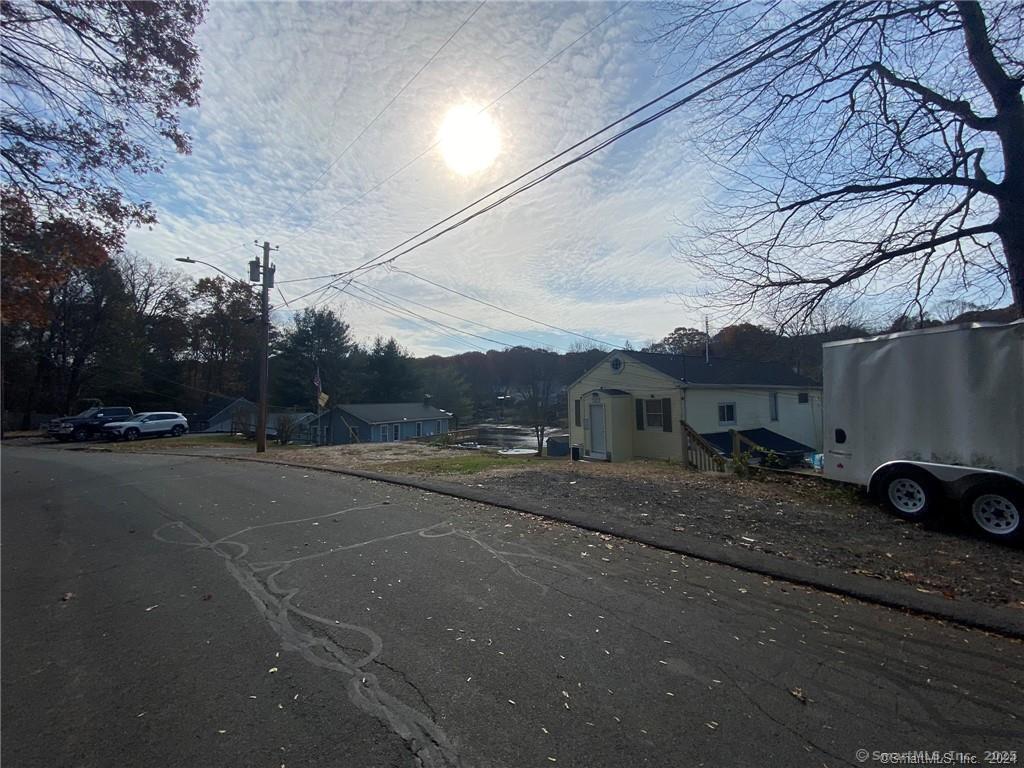 93-95 Eastview Road Property Photo 36