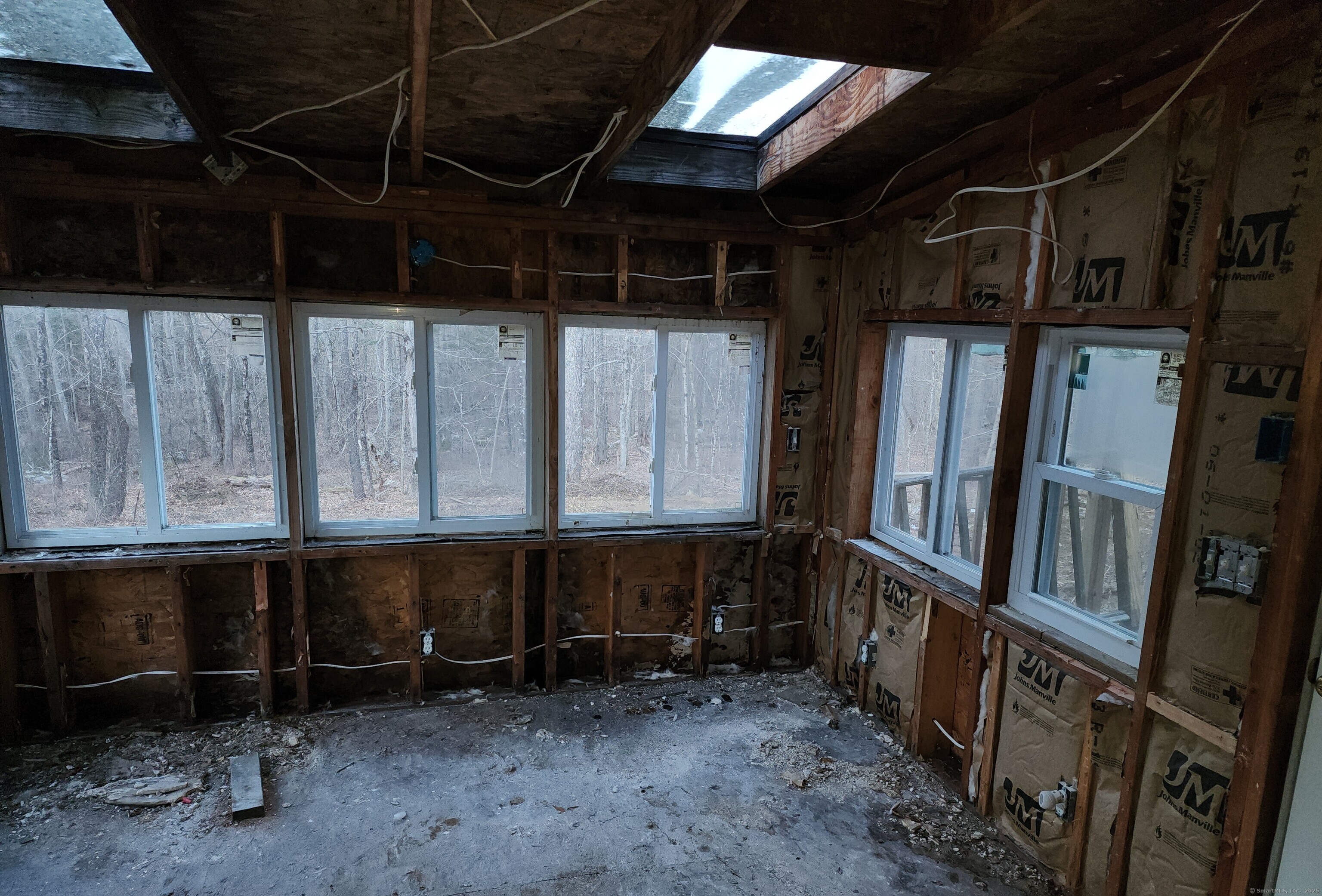 114 Lynch Road Property Photo 16
