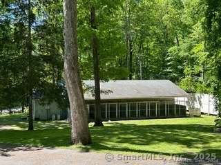 202 Crane Hollow Road Property Photo 2