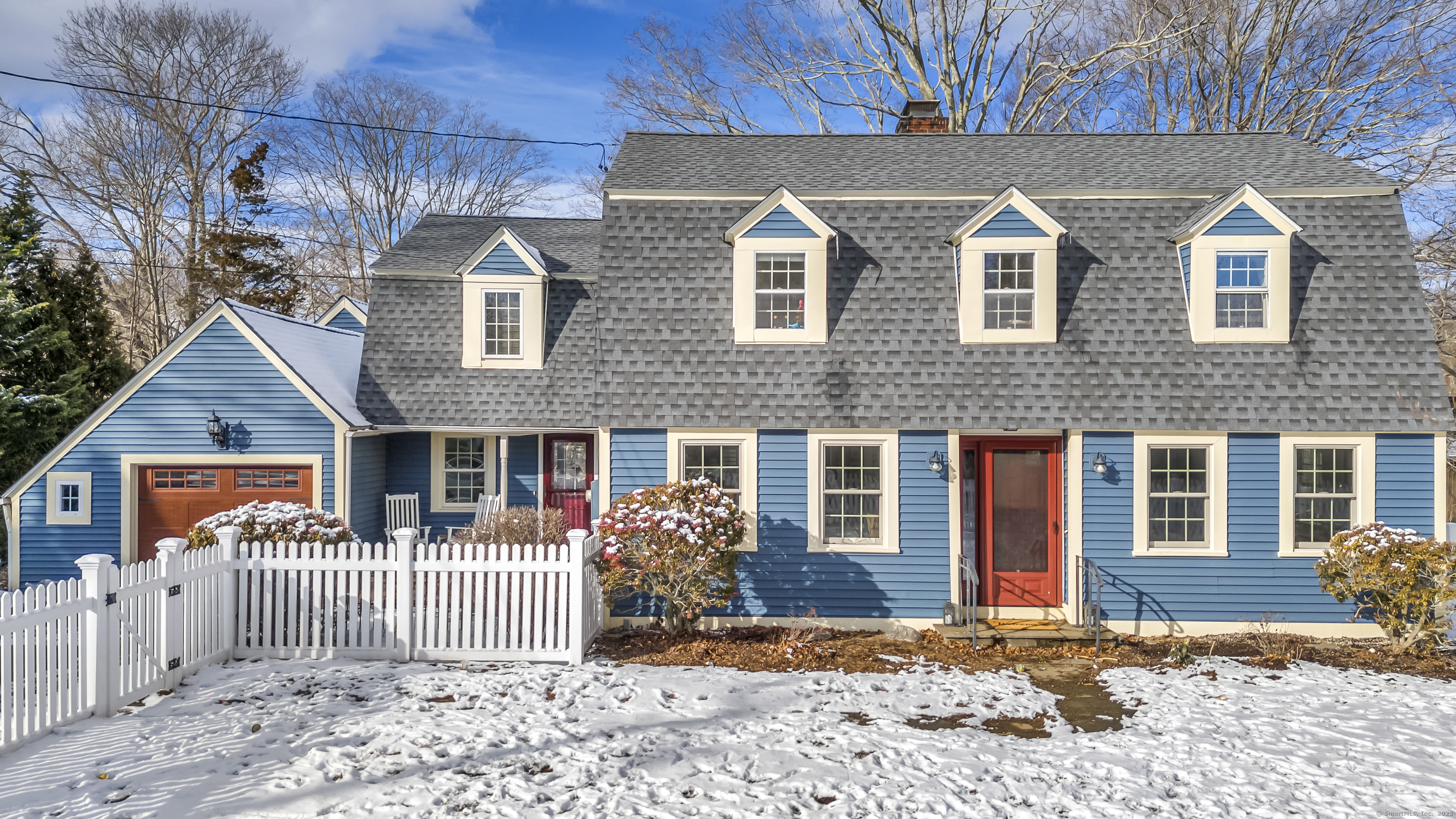114 Neck Road Property Photo 1