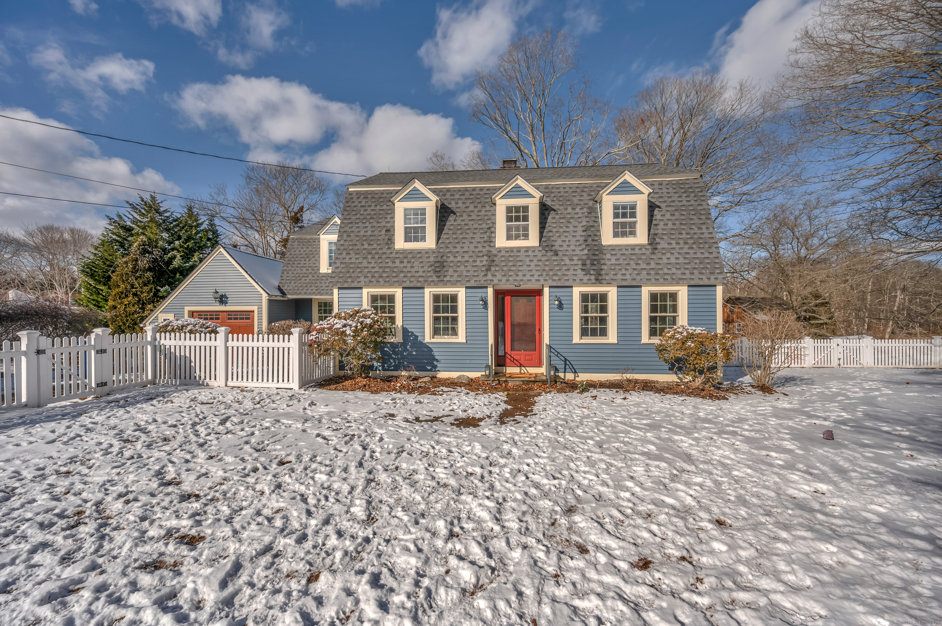 114 Neck Road Property Photo 2