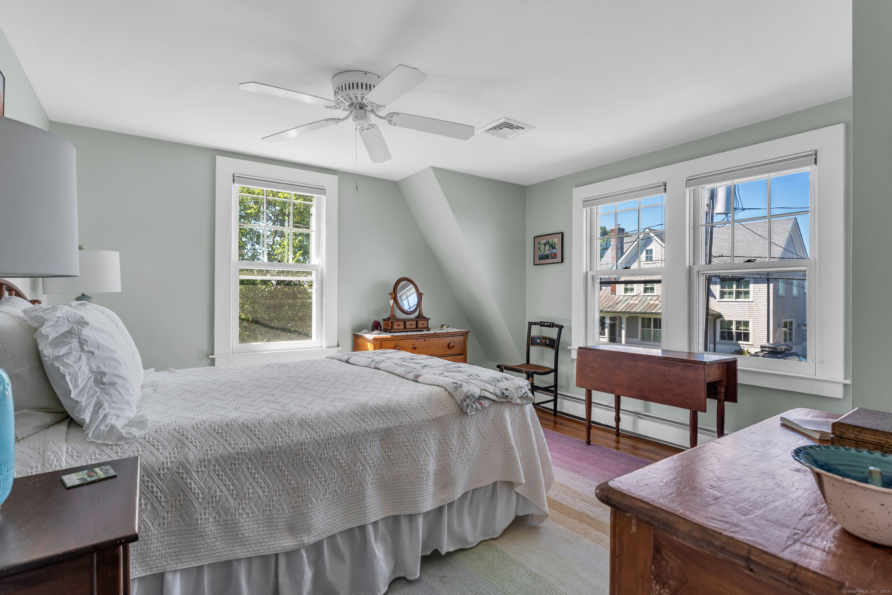27 Ridgewood Avenue Property Photo 16