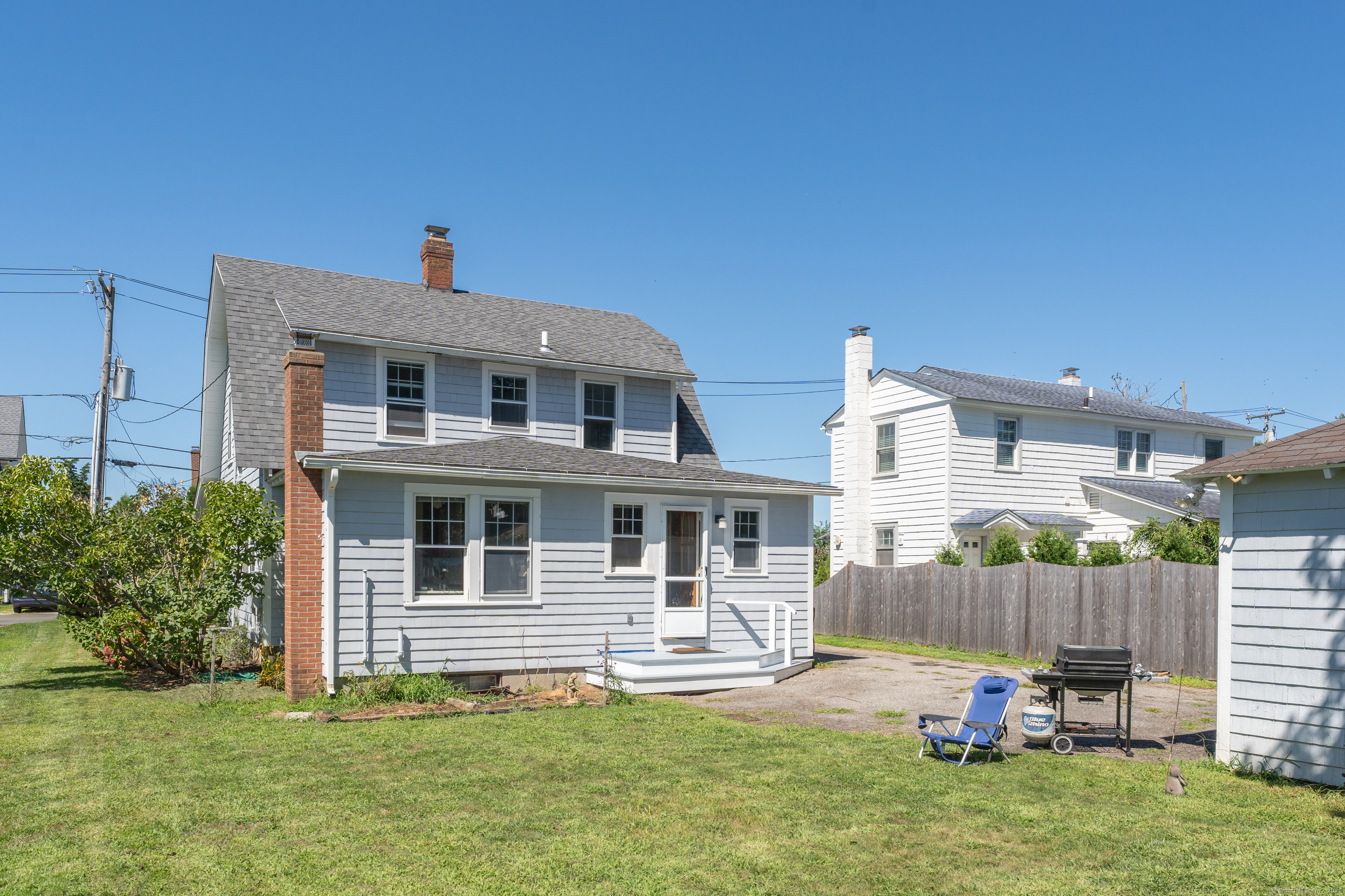 27 Ridgewood Avenue Property Photo 25