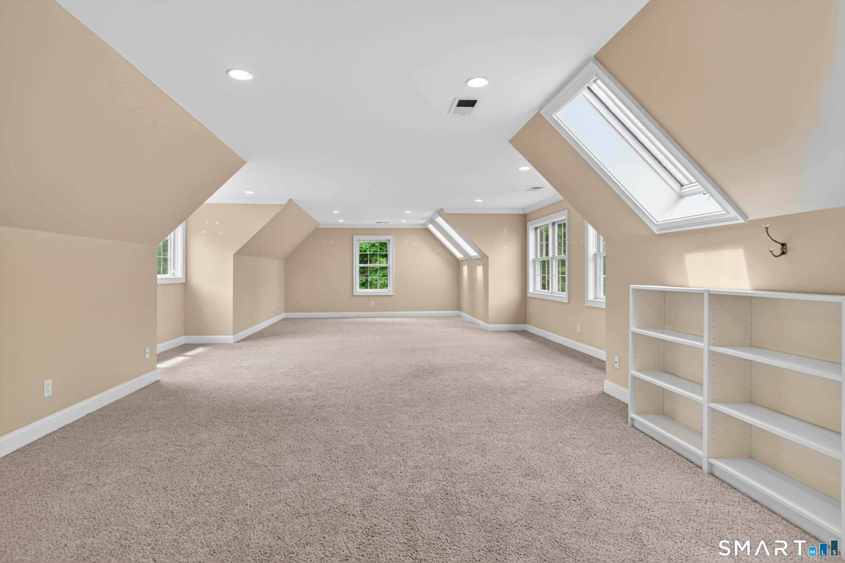 57 Faulkner Drive Property Photo 20