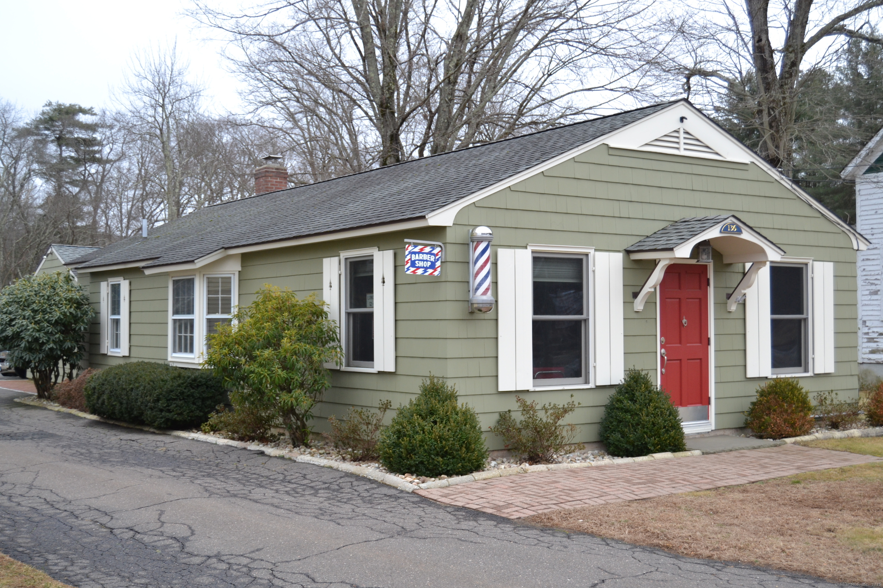 136 Hopmeadow Street