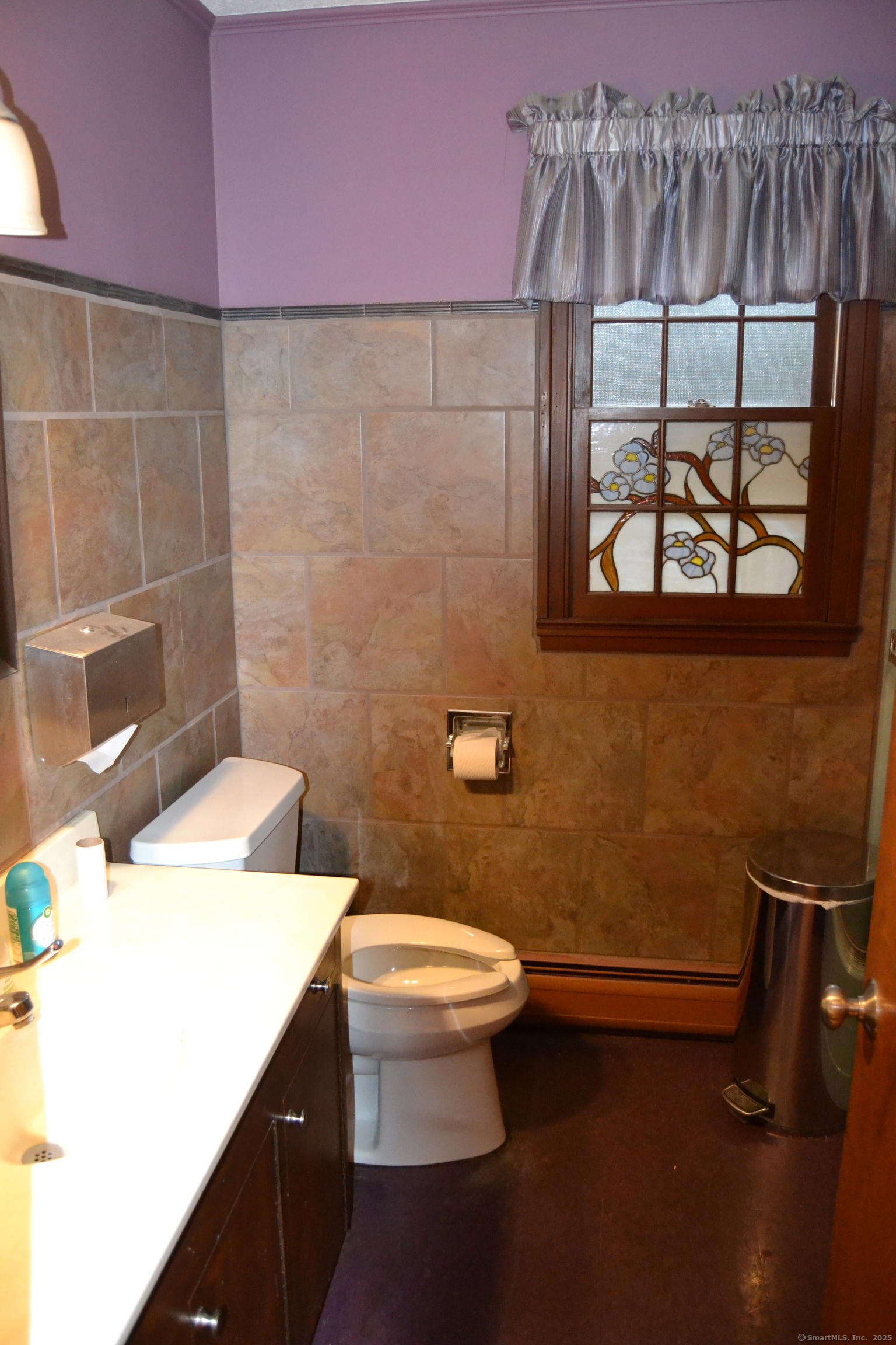 136 Hopmeadow Street Property Photo 15