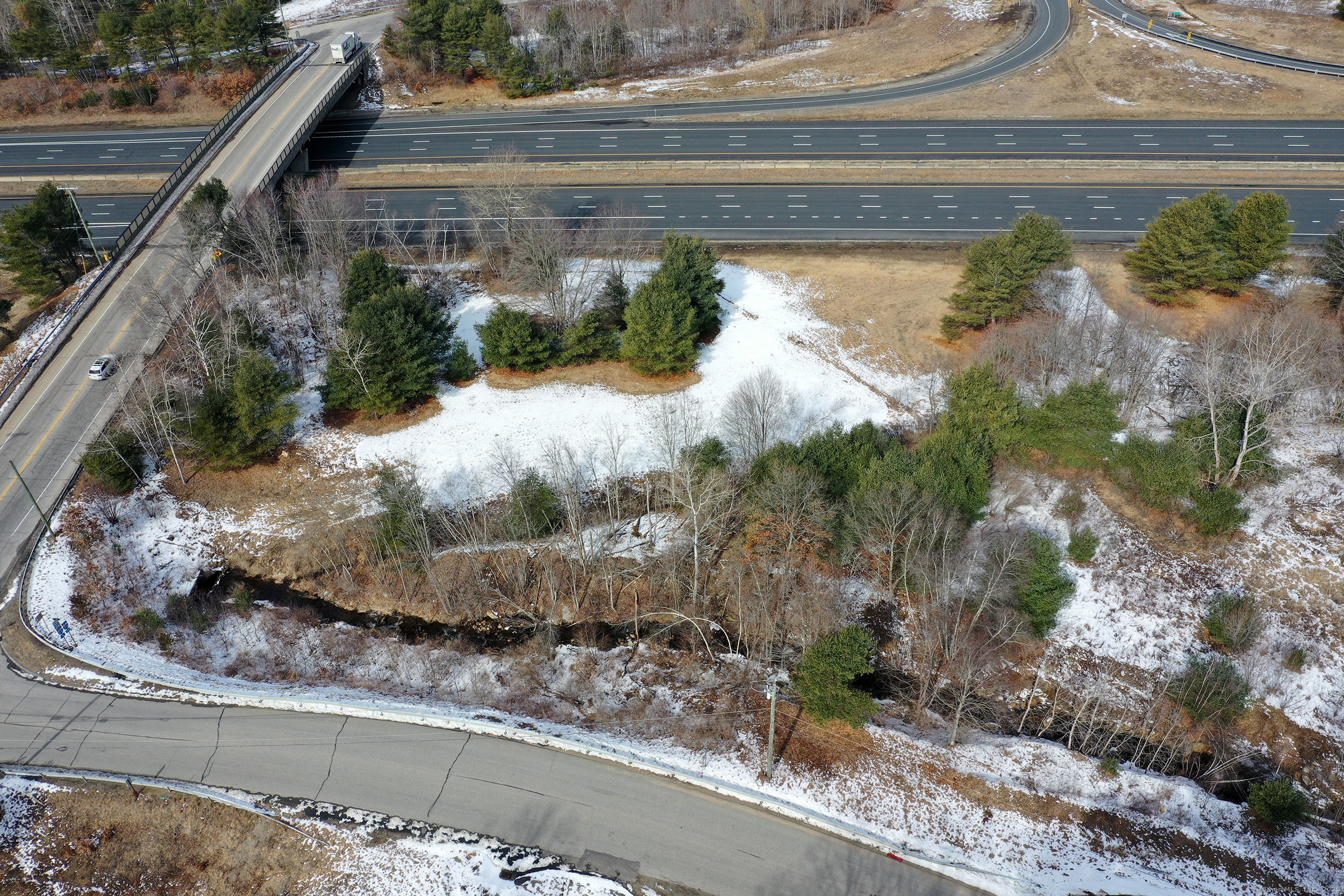 Turnpike Road Property Photo 2