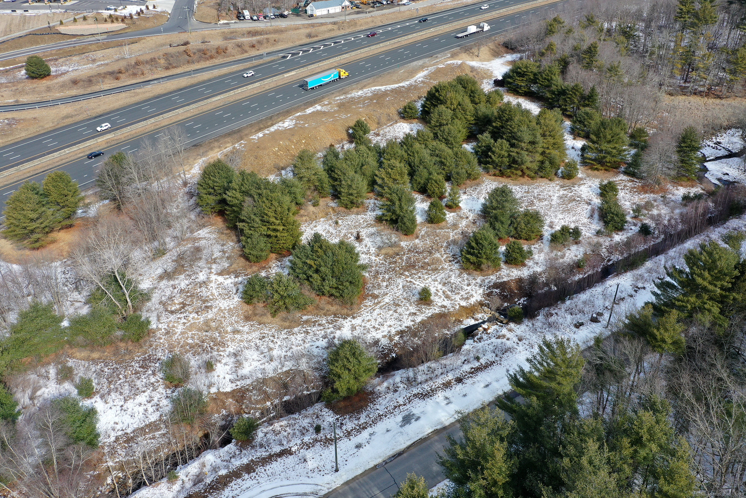 Turnpike Road Property Photo 6