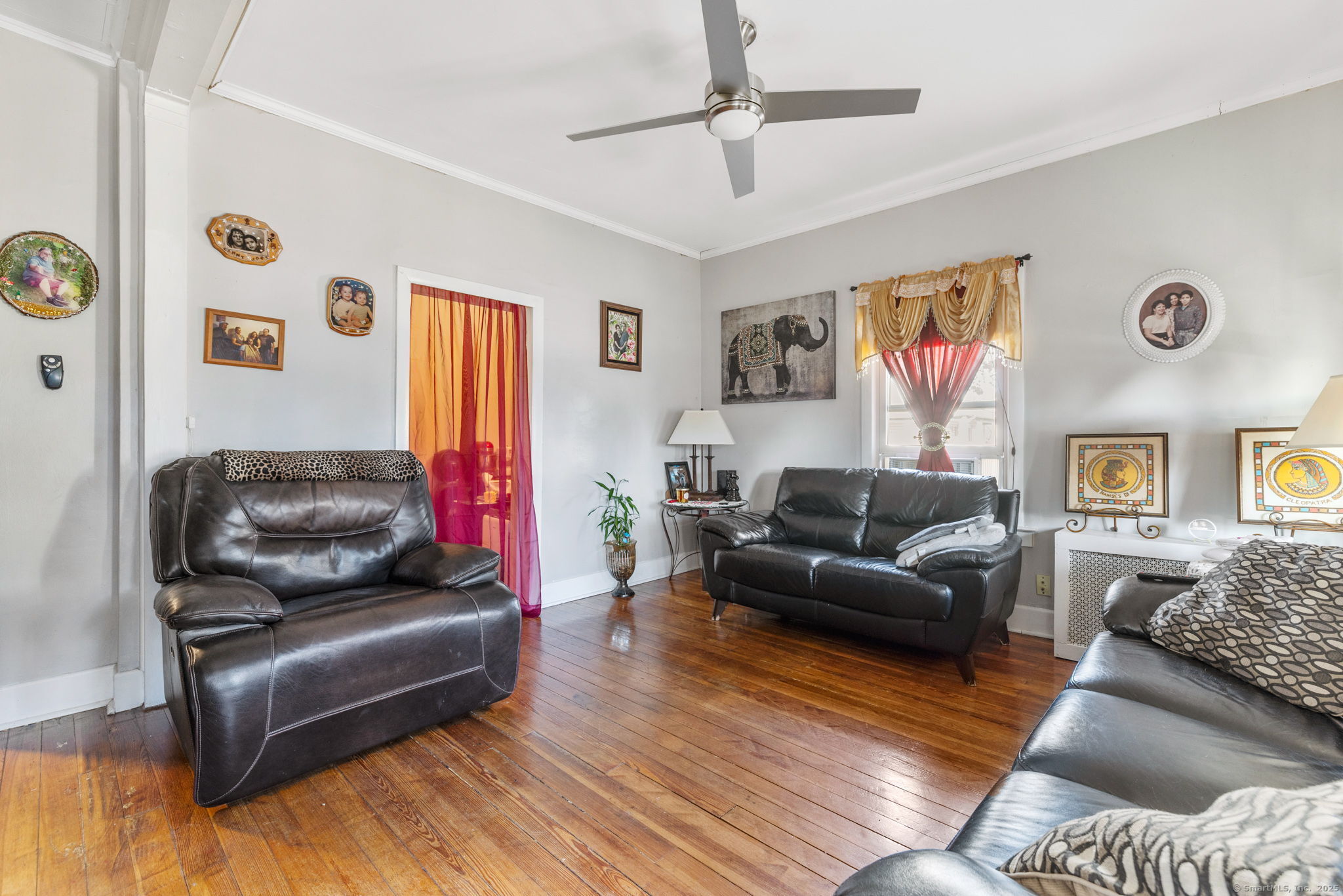 245 Willetts Avenue Property Photo 11
