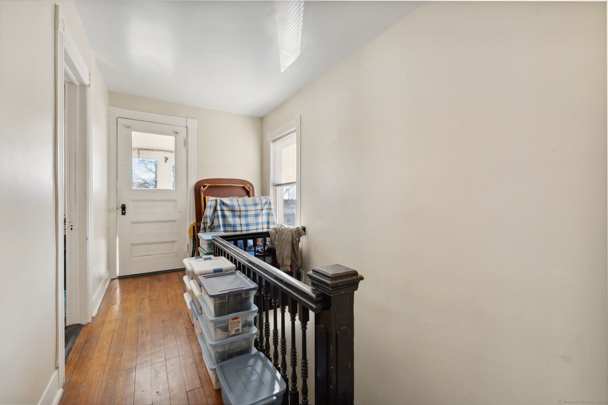 245 Willetts Avenue Property Photo 23