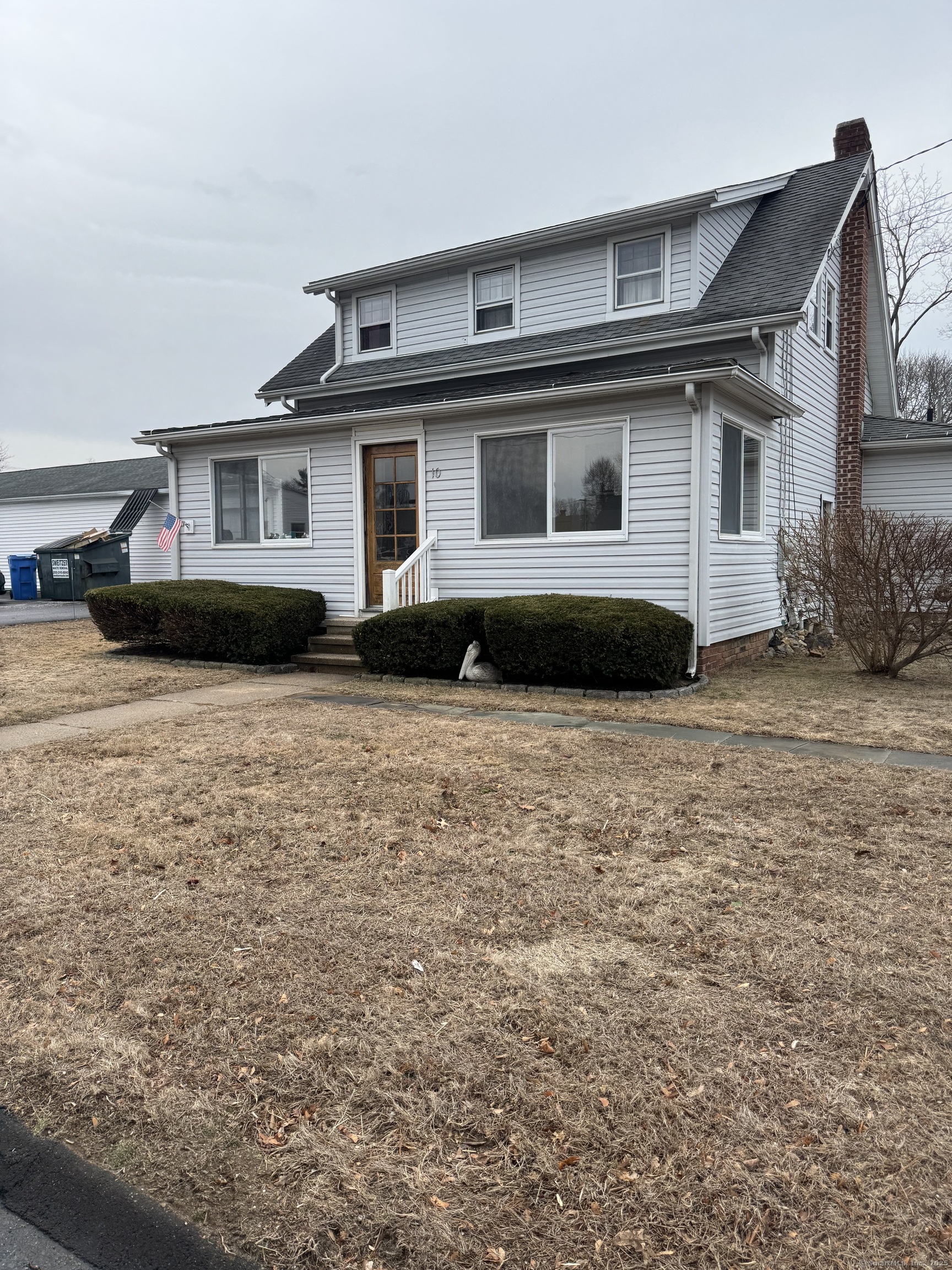 10 Morgan Park Property Photo 1