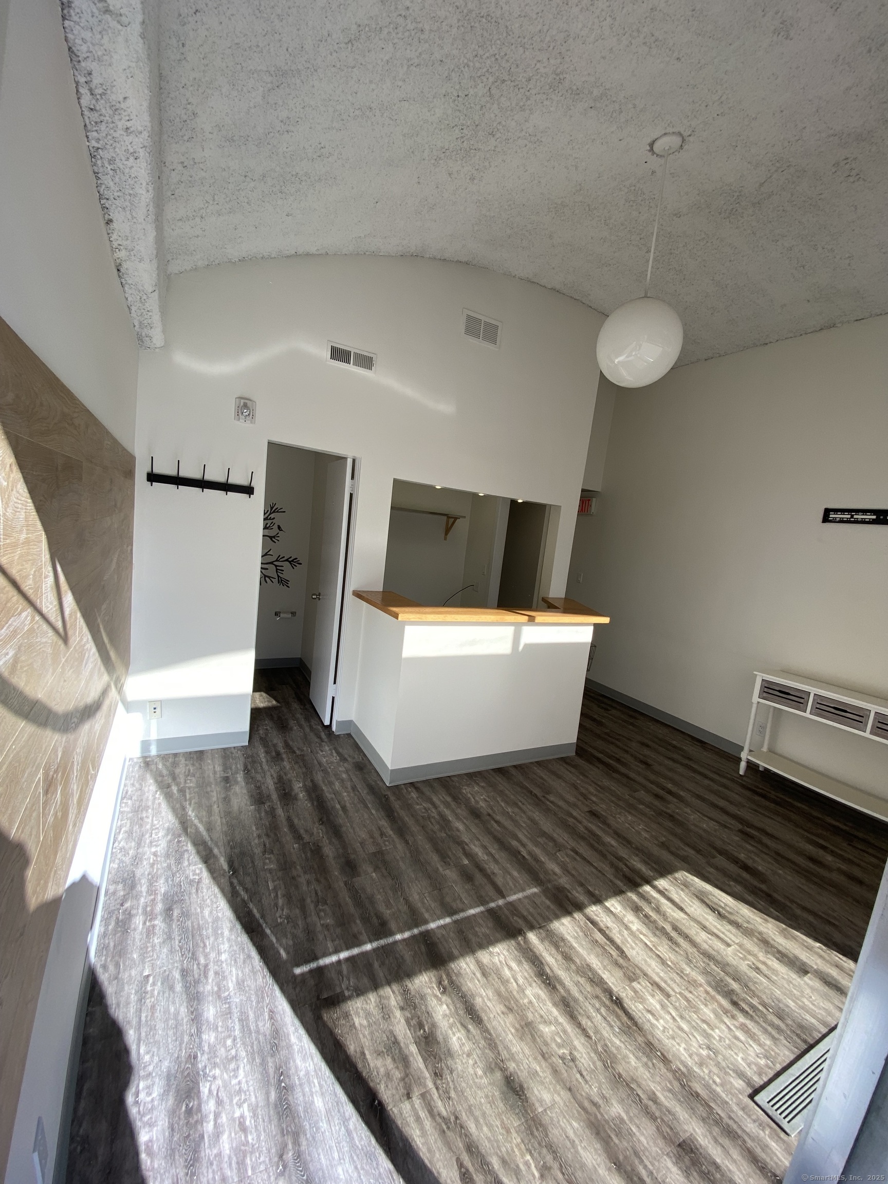144 Morgan Street Property Photo 4