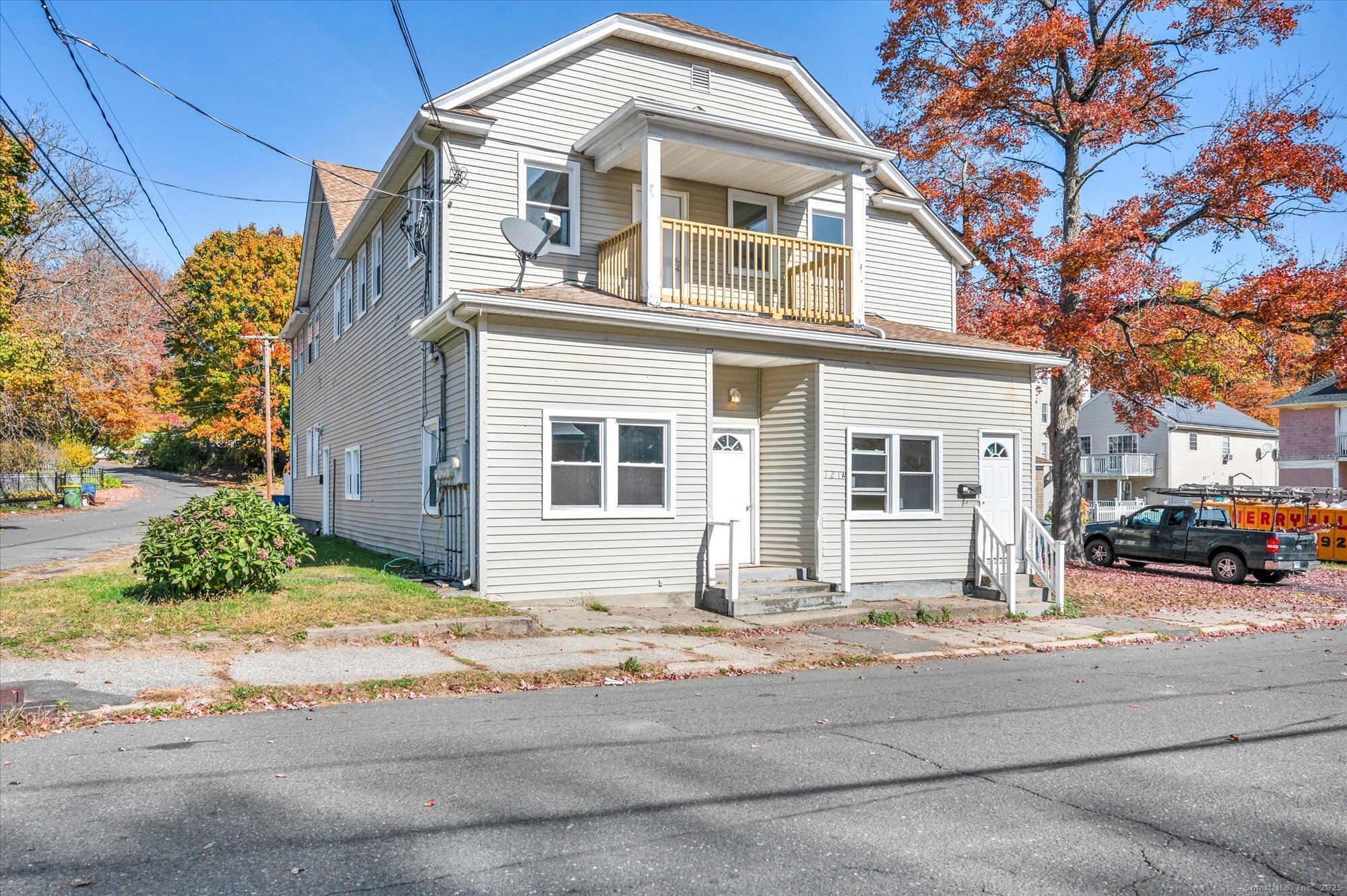 121 Hillview Avenue Property Photo 2