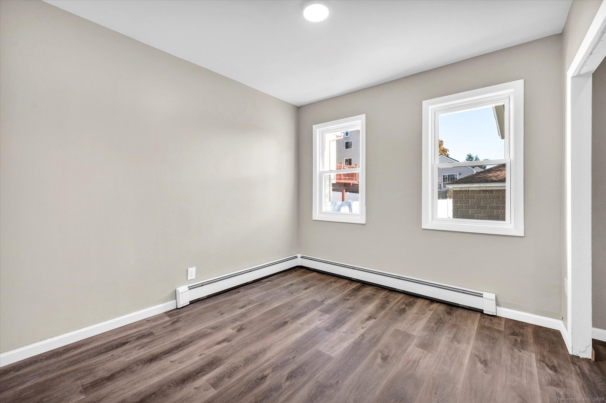 121 Hillview Avenue Property Photo 17