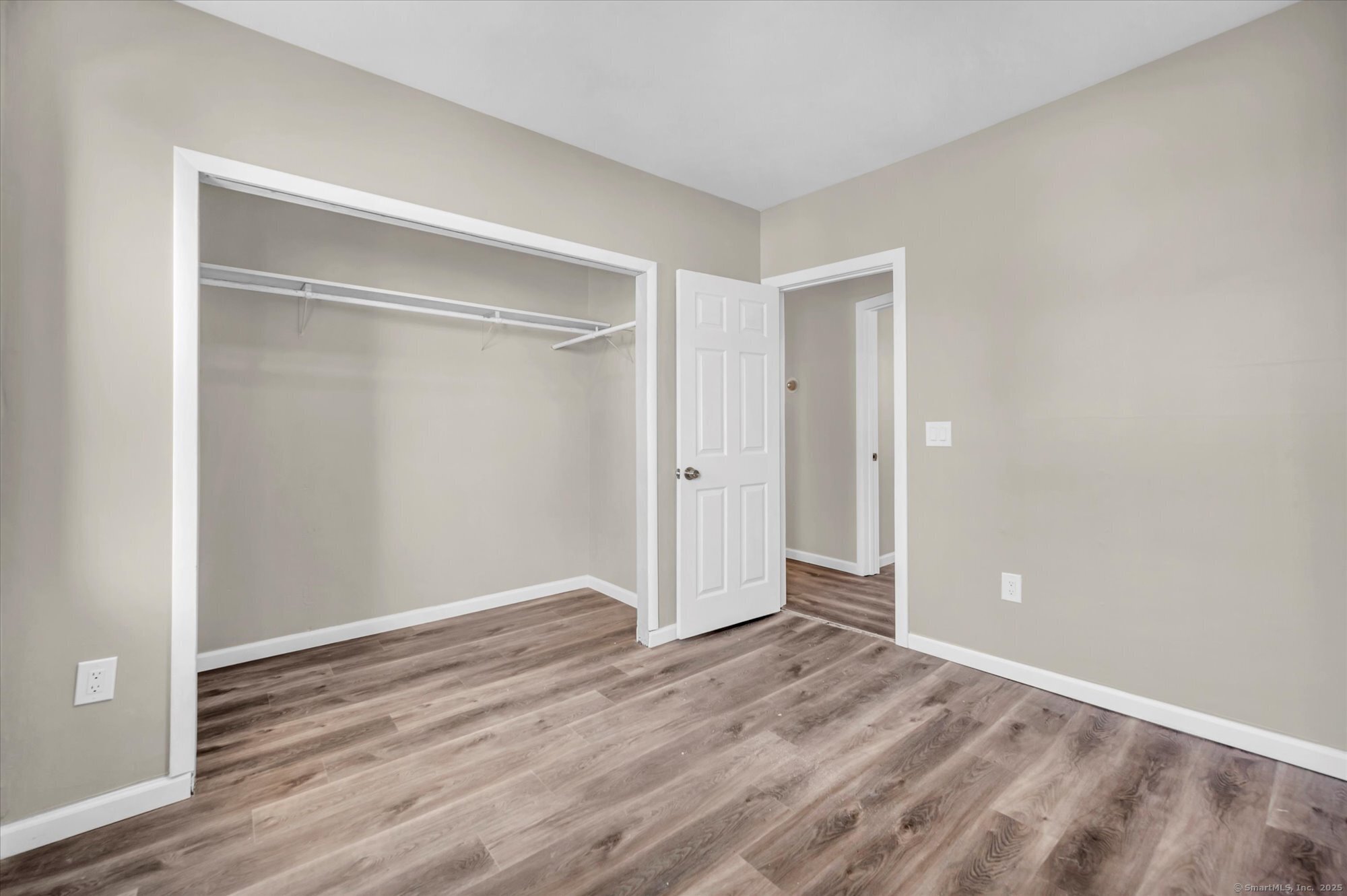 121 Hillview Avenue Property Photo 18