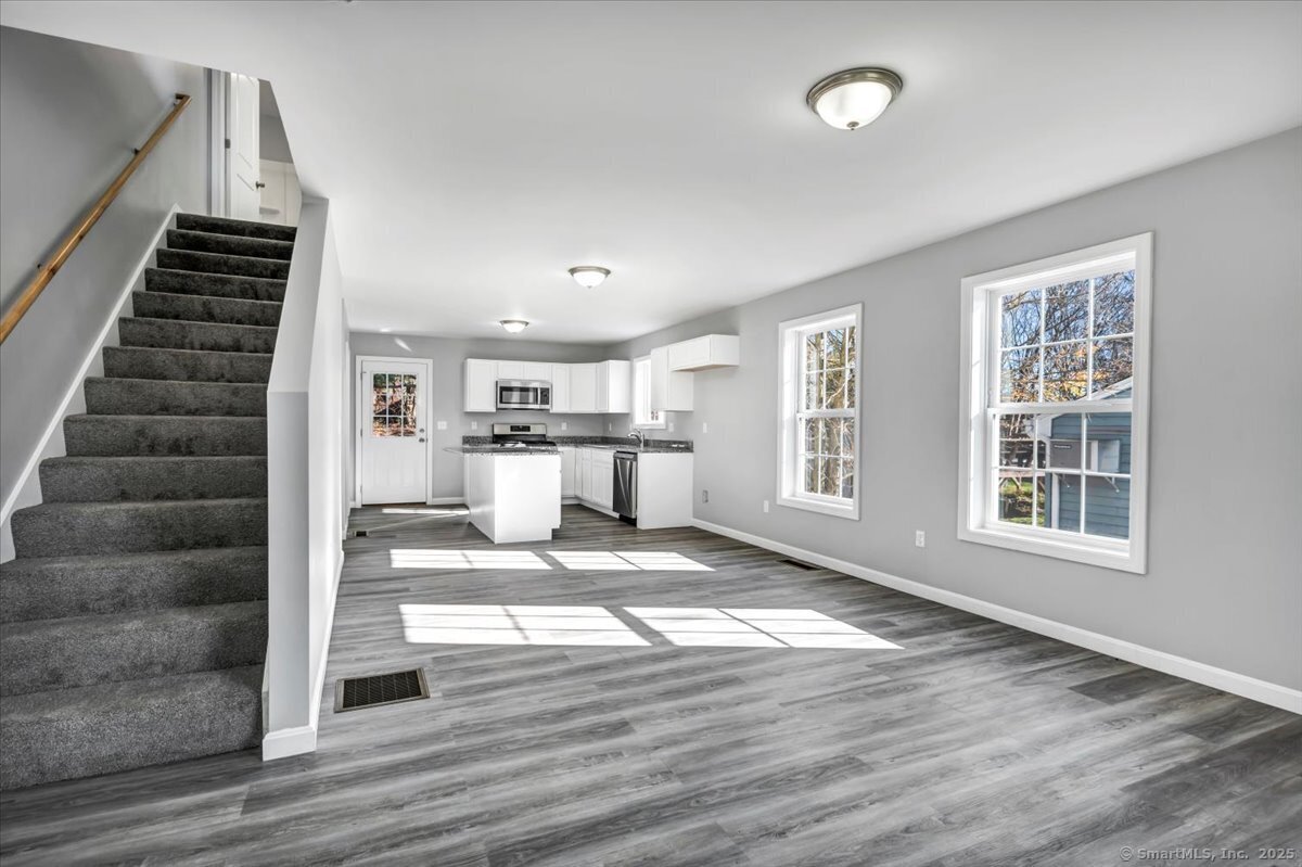 94 Benson Street Property Photo 13