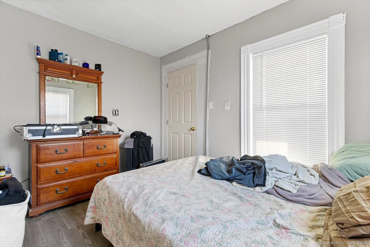 571 First Avenue Property Photo 14