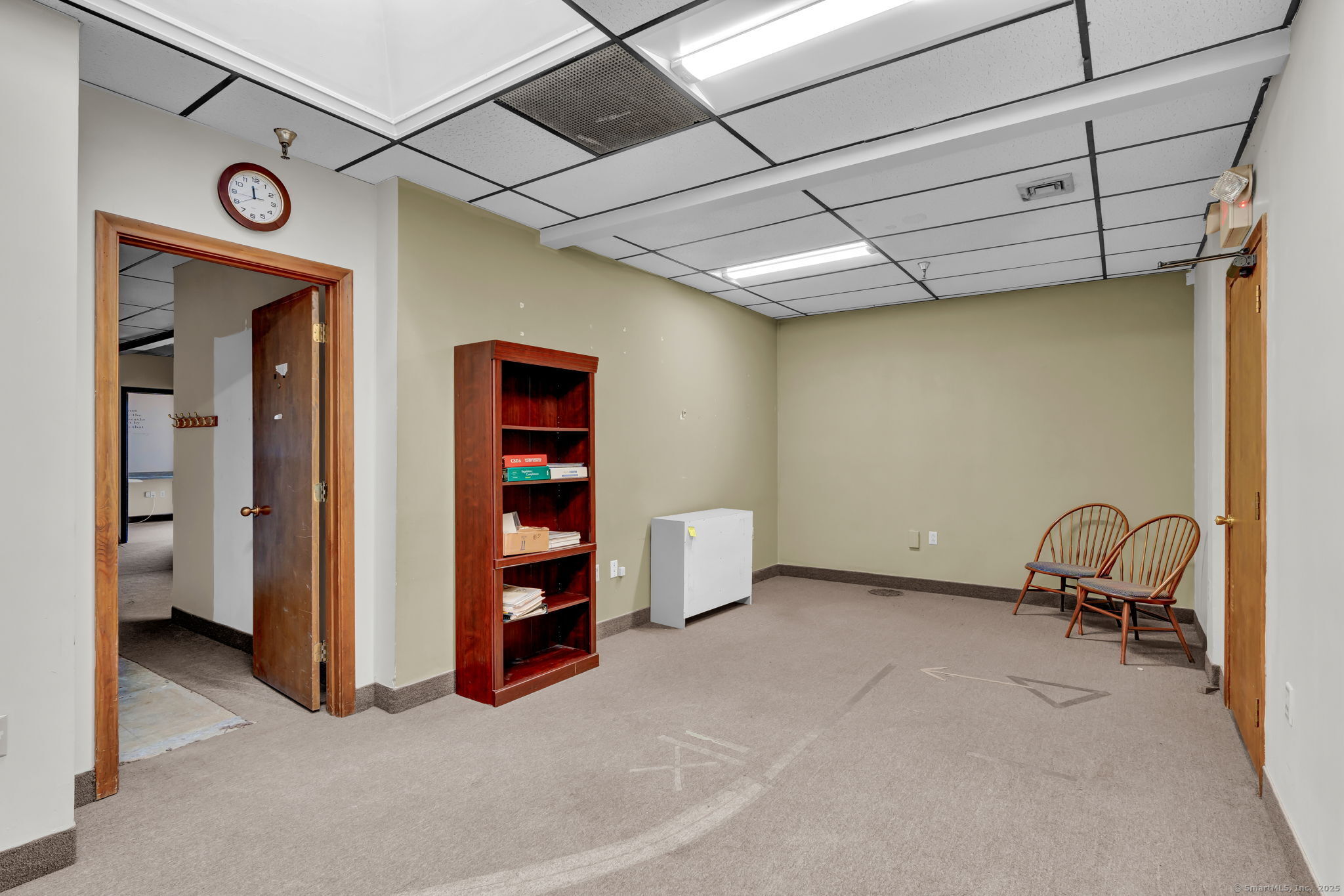 465 Silas Deane Second Floor Highway Property Photo 11