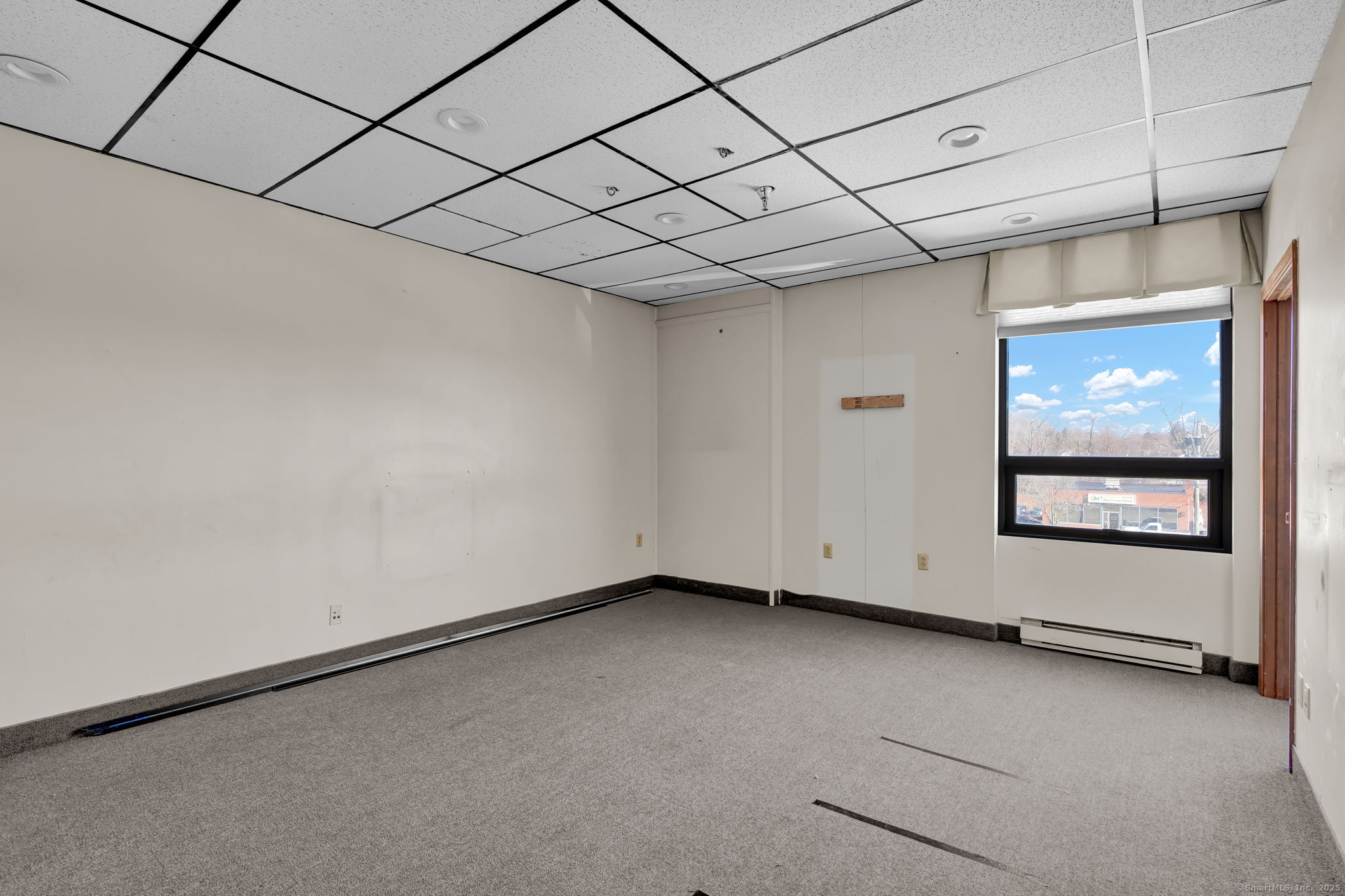 465 Silas Deane Second Floor Highway Property Photo 17