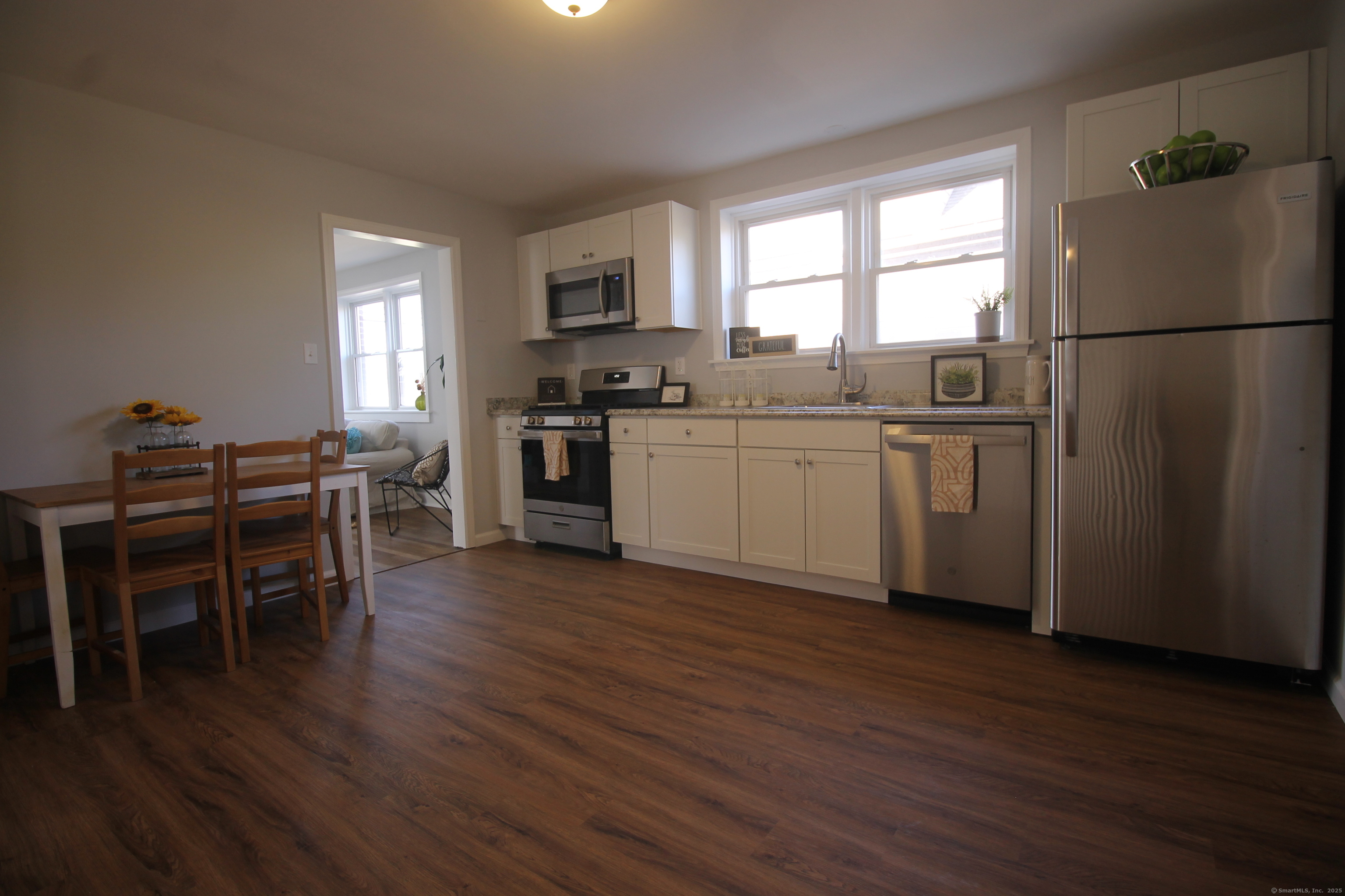 172 Mary Avenue Property Photo 13