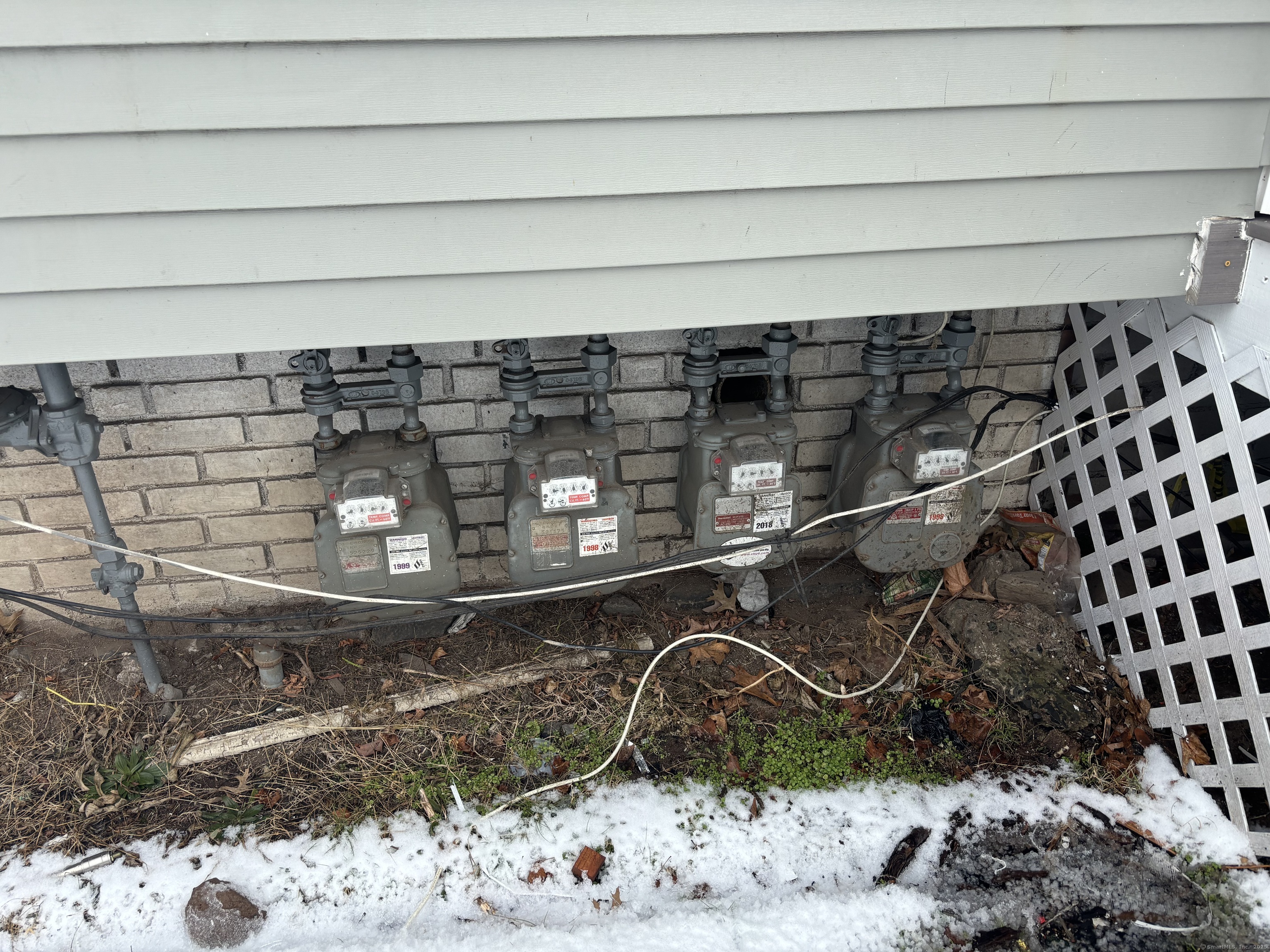 23-25 Mead Street Property Photo 2