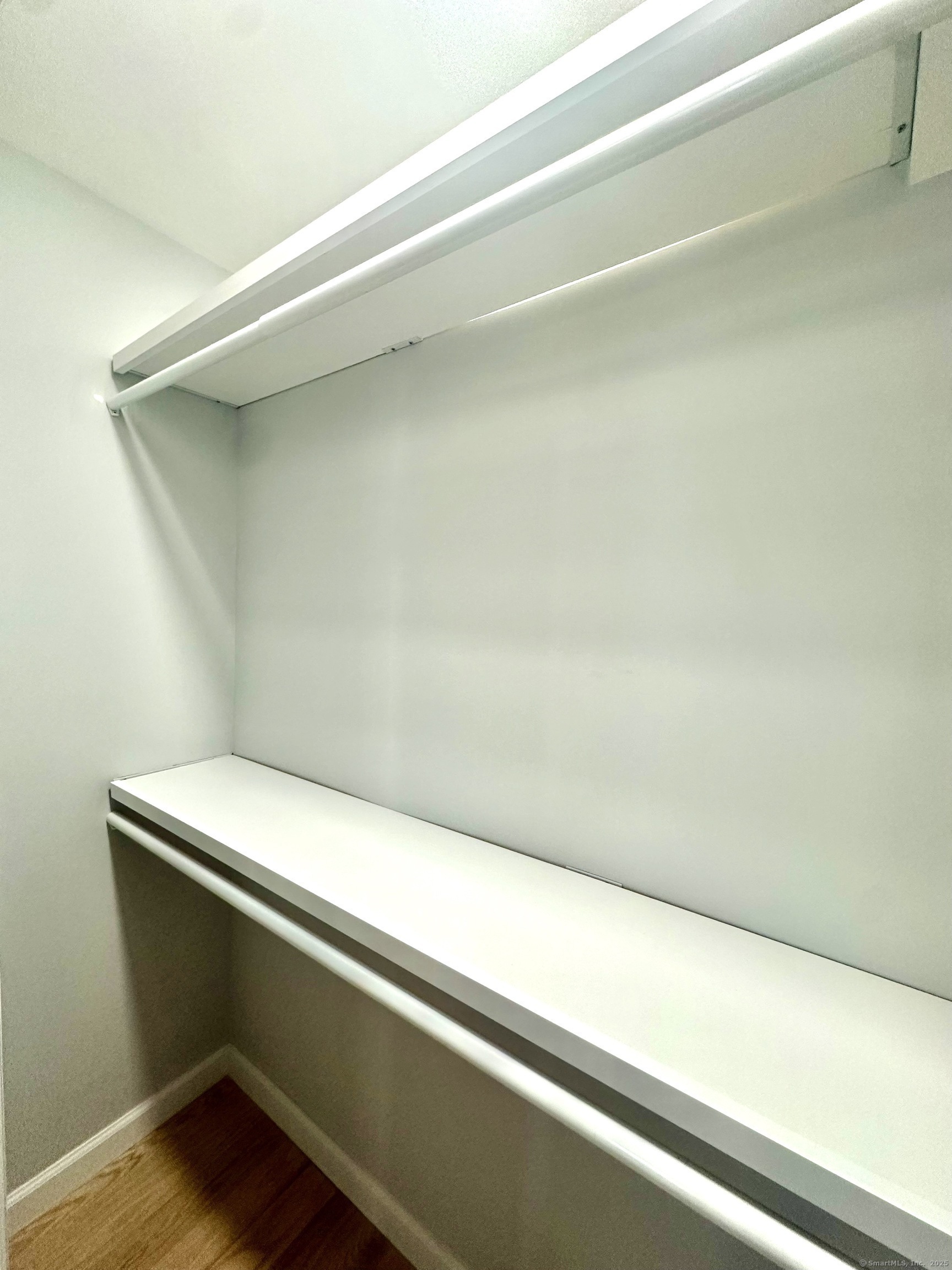 125 East Avenue Property Photo 21