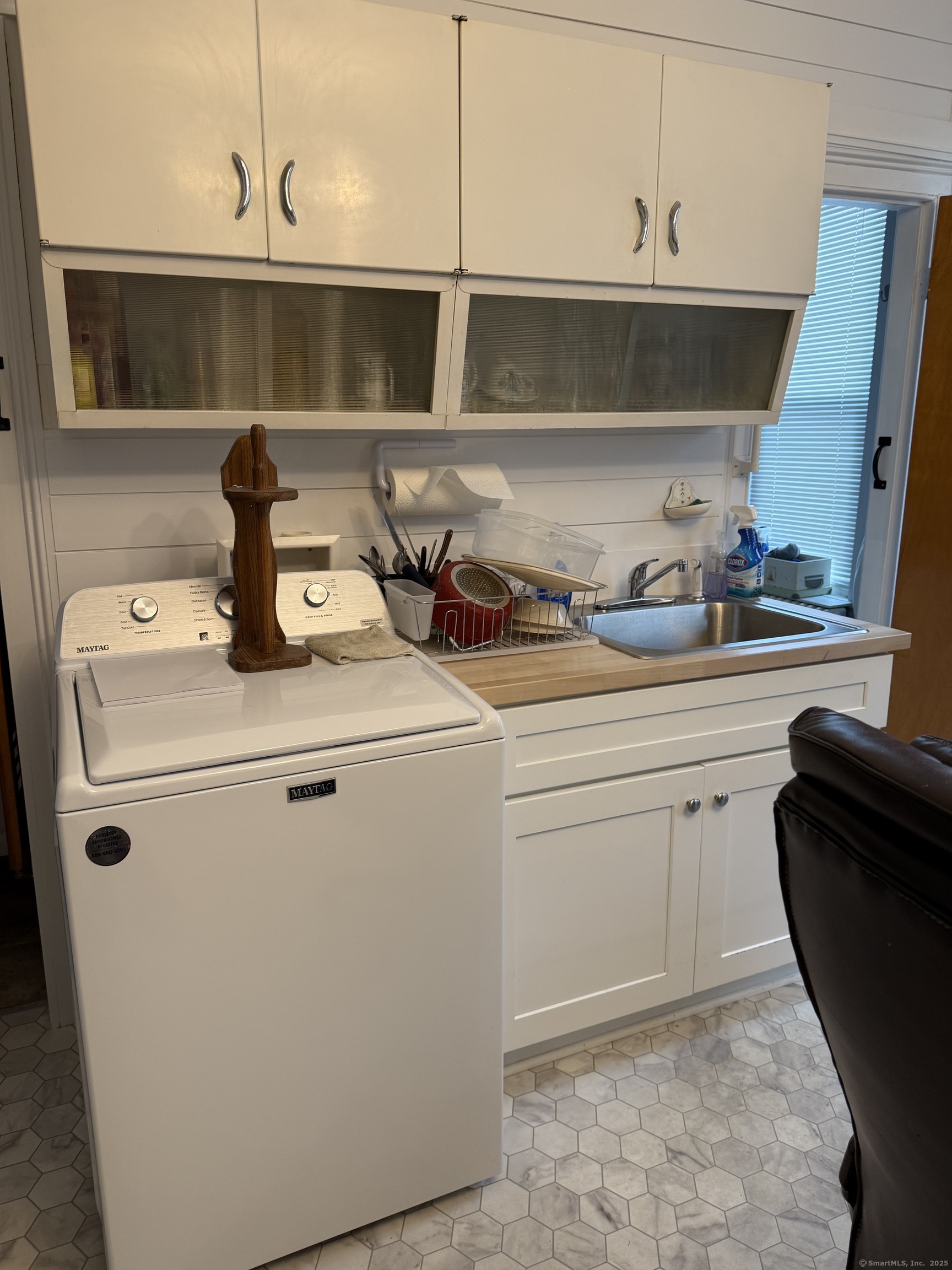 580 Shelton Street Property Photo 16