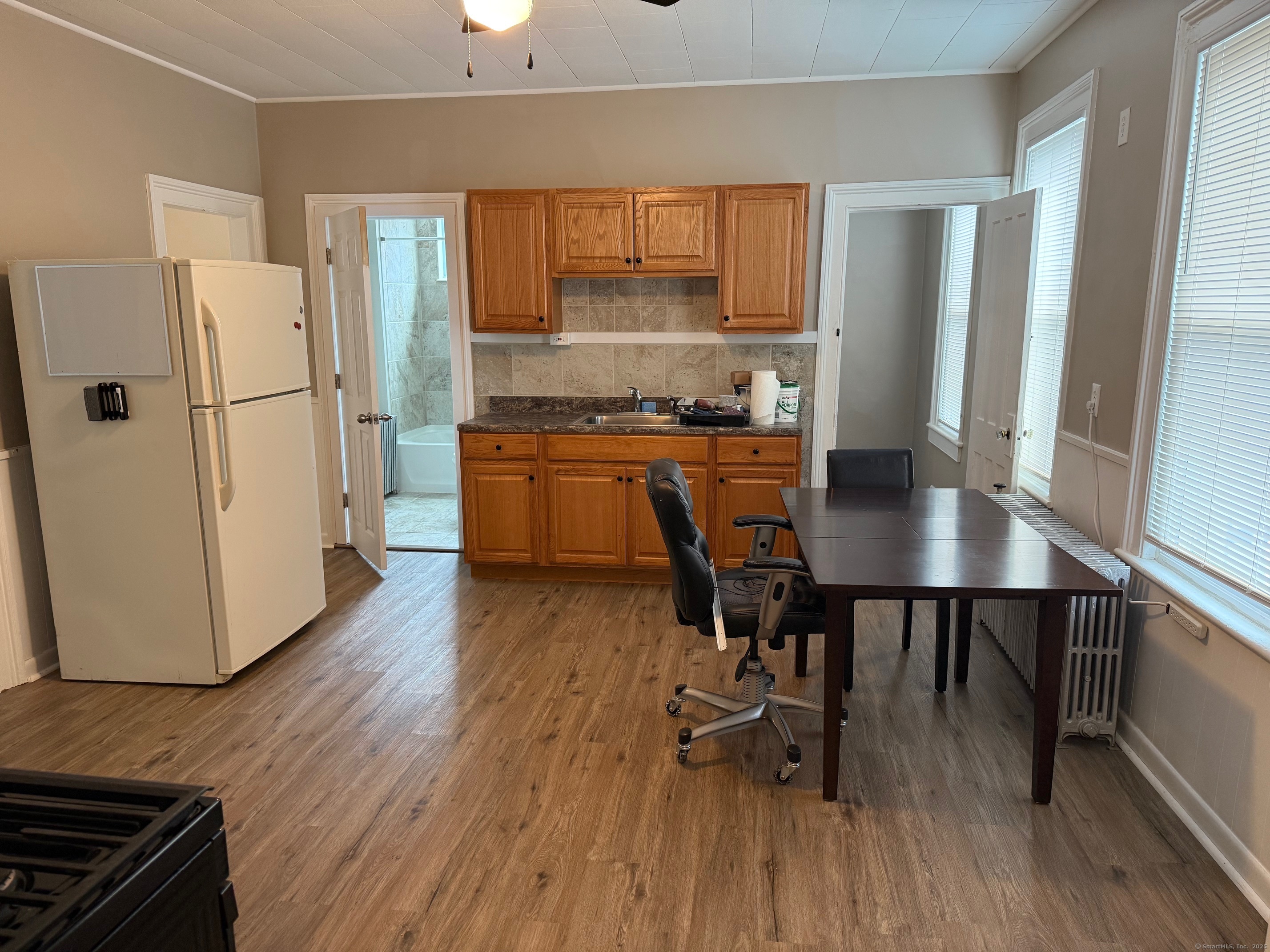 580 Shelton Street Property Photo 20