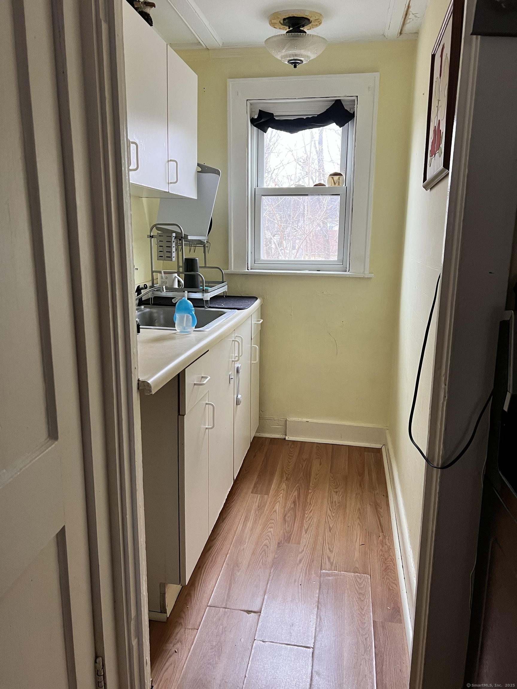 182 Elm North Street Property Photo 7
