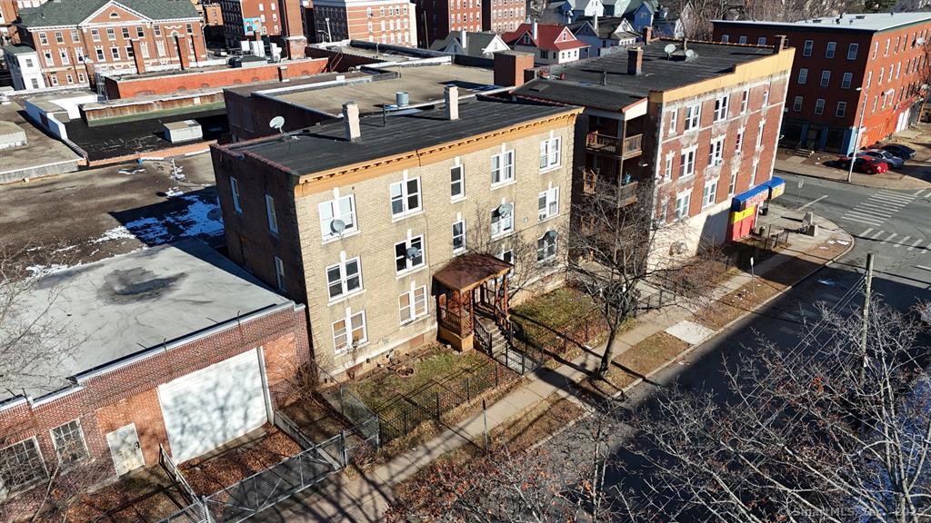 1087 Broad Street Property Photo 1